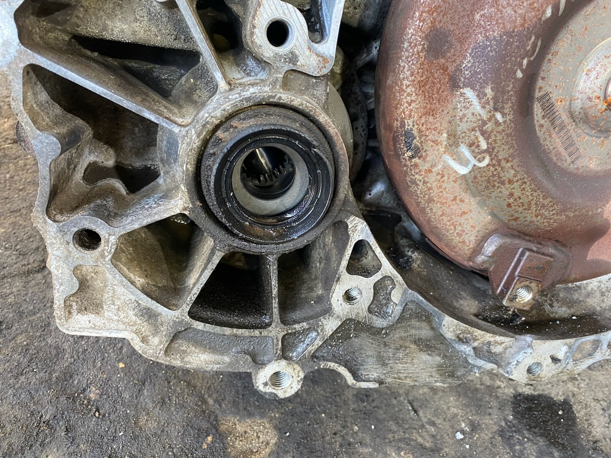 https://ycs.partsauto.market/partsauto-images/thmbs/userImages/7493bedda53ffbba18042670cc6fed05/part/7ff42a75-d2d7-4b9a-bbb8-145b6a024a29_1729095234859.jpg