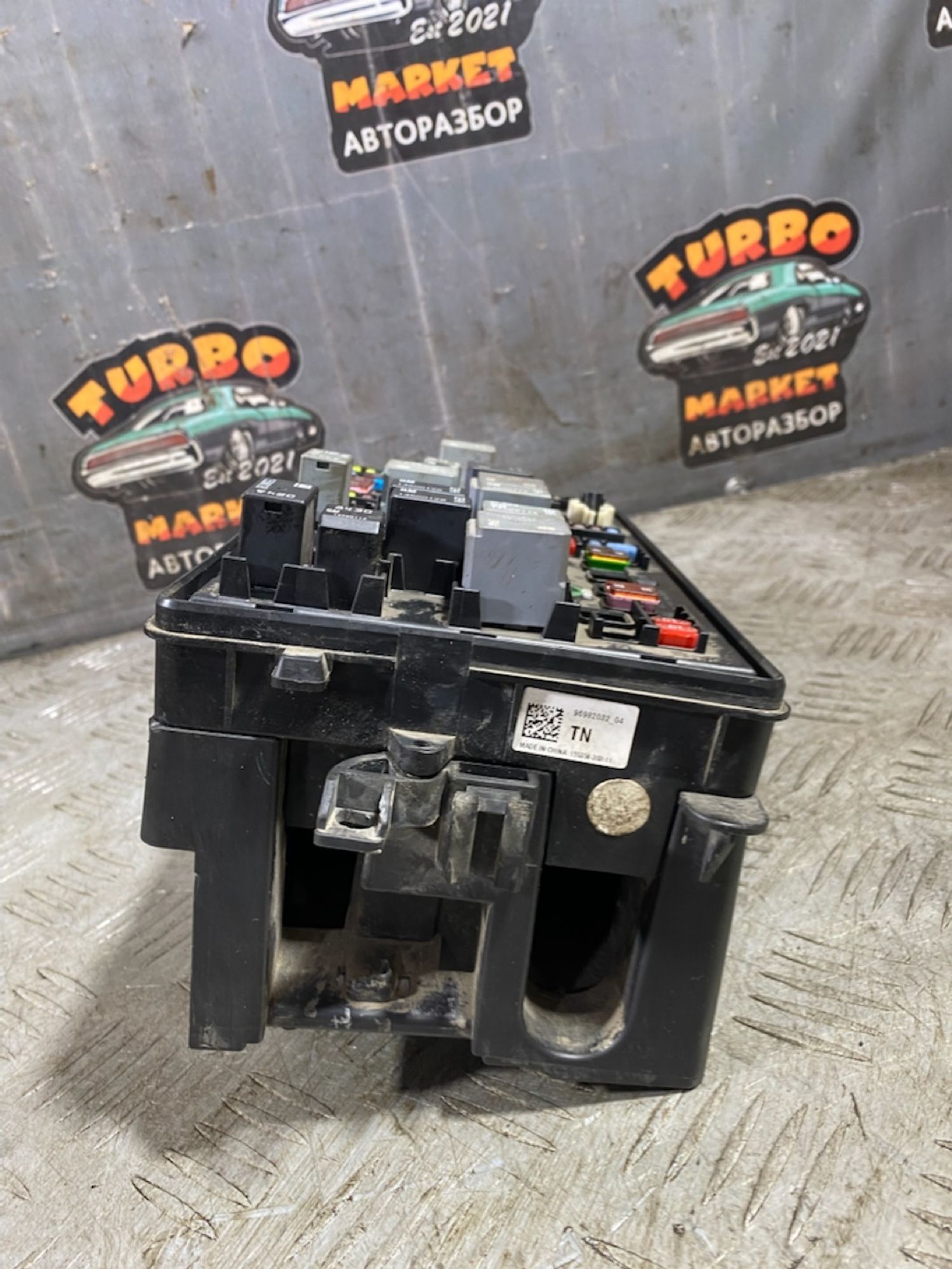 https://ycs.partsauto.market/partsauto-images/thmbs/userImages/7493bedda53ffbba18042670cc6fed05/part/8428e962-28aa-477d-a8e3-84640b7f48ec_1728563228465.jpg