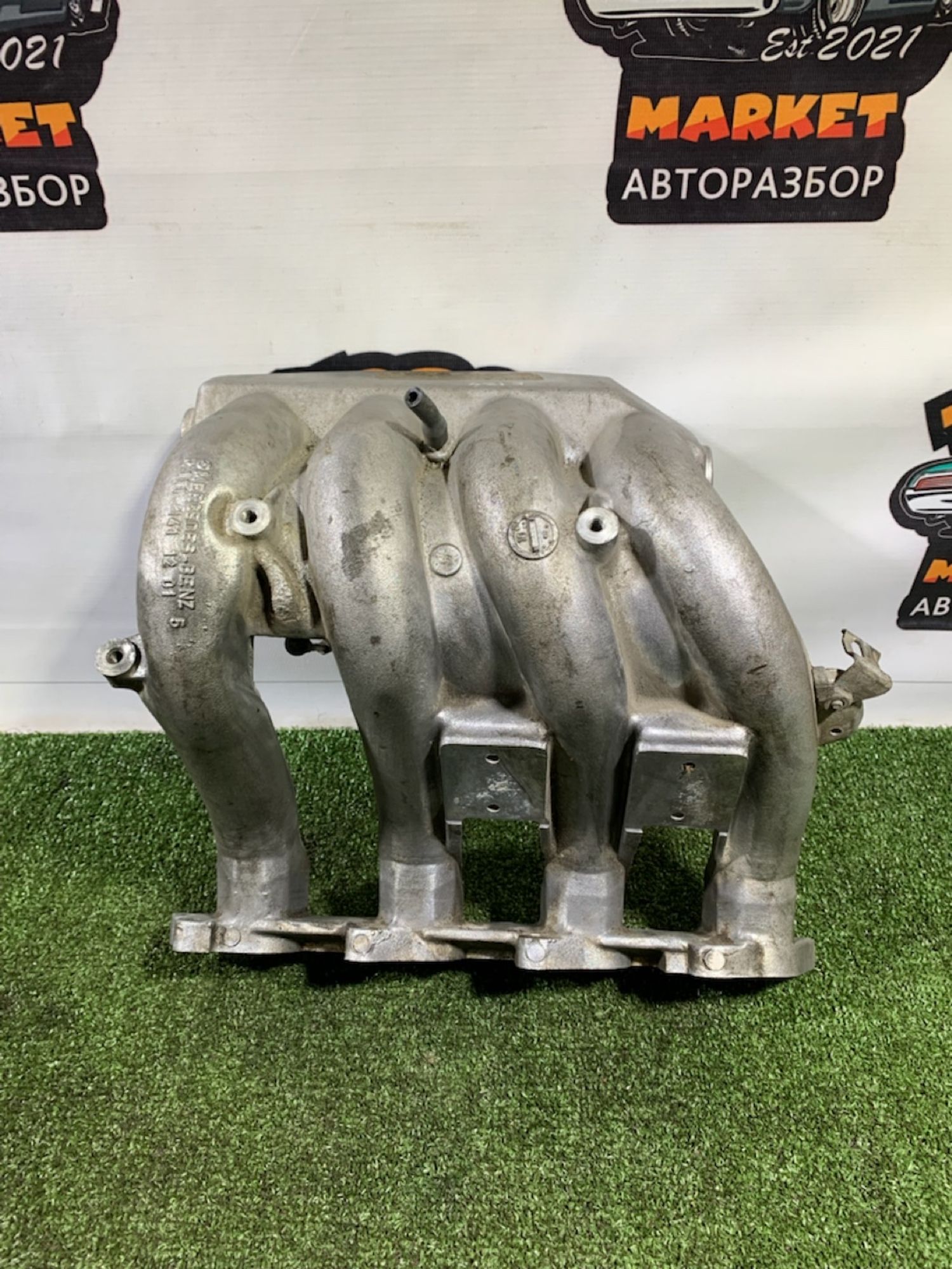https://ycs.partsauto.market/partsauto-images/thmbs/userImages/7493bedda53ffbba18042670cc6fed05/part/84807328-5405-400e-8c04-1154ef90b2bf_1735044772324.jpg