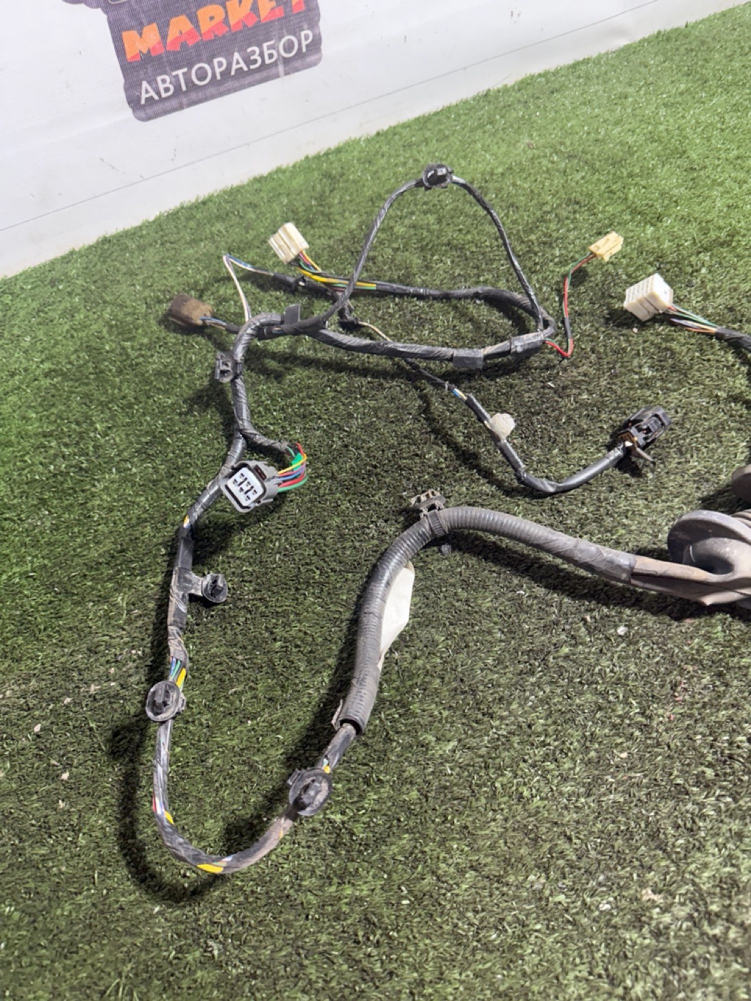 https://ycs.partsauto.market/partsauto-images/thmbs/userImages/7493bedda53ffbba18042670cc6fed05/part/866d277e-6c94-45d1-8087-93269a147945_1747048098981.jpg
