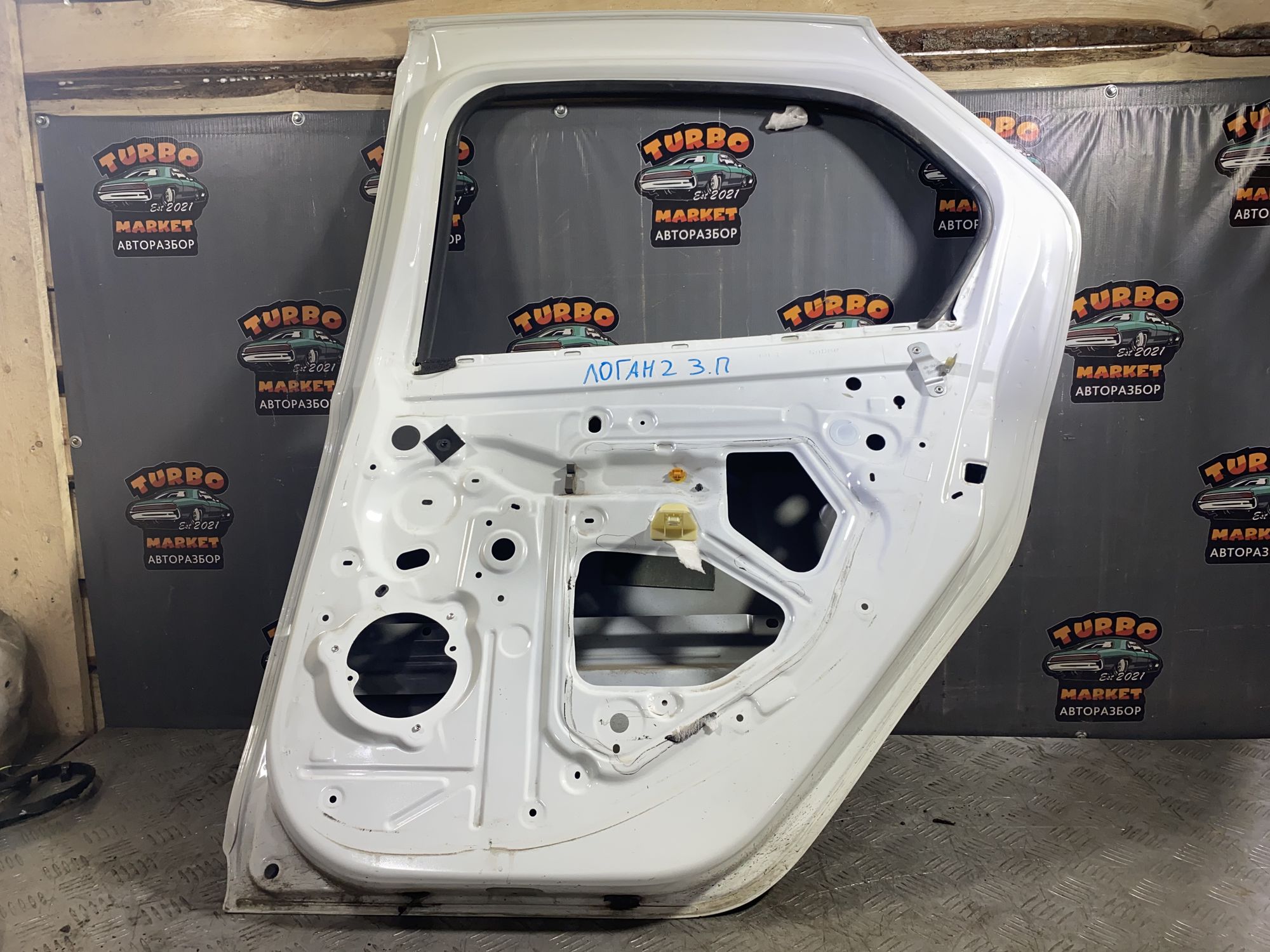 https://ycs.partsauto.market/partsauto-images/thmbs/userImages/7493bedda53ffbba18042670cc6fed05/part/86f6d52e-d242-4898-9c74-f80f2adf0eb1_1718980449192.jpg