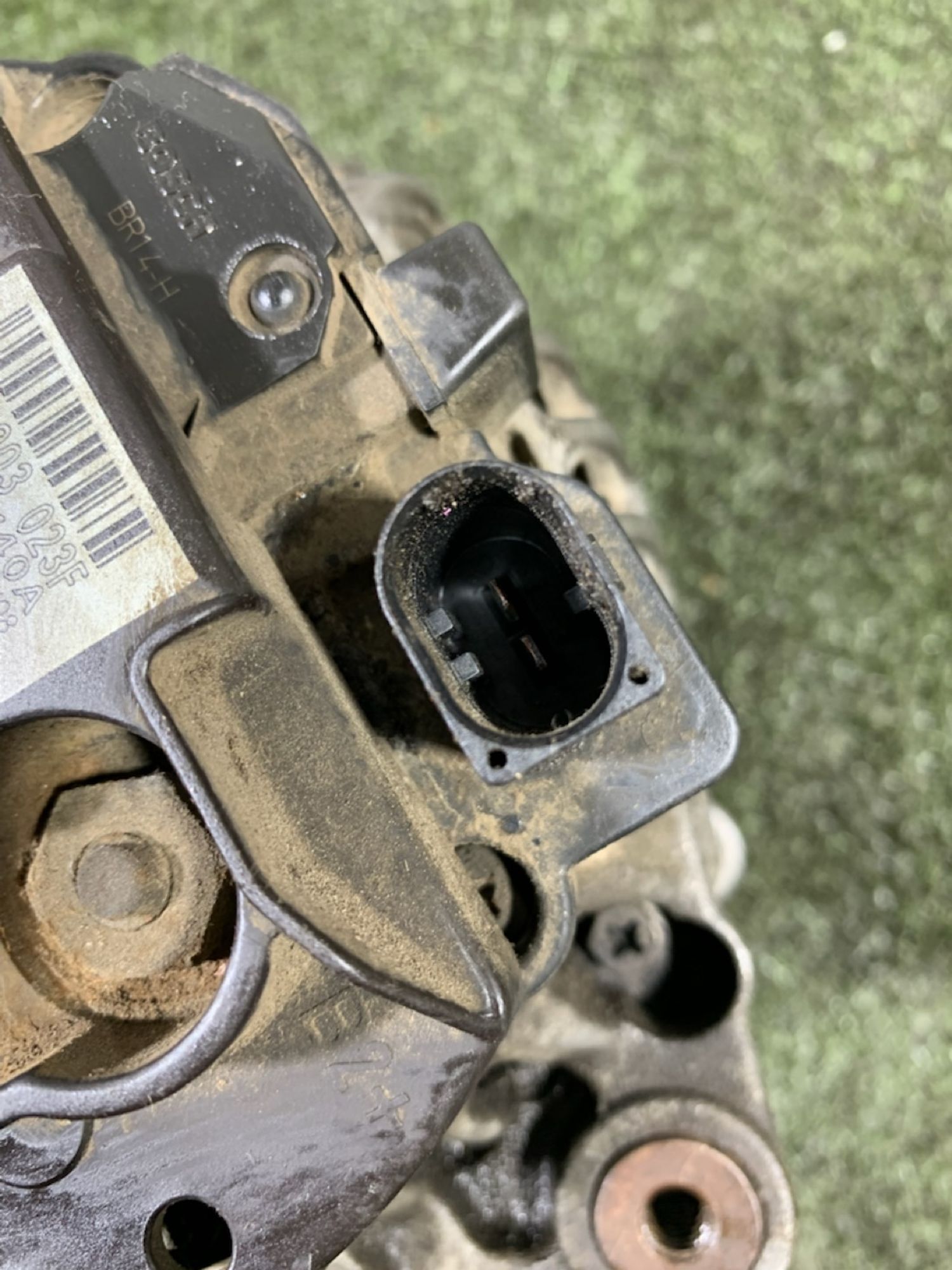 https://ycs.partsauto.market/partsauto-images/thmbs/userImages/7493bedda53ffbba18042670cc6fed05/part/8718ab43-34e0-4a03-884c-179d5e3b64c1_1738060700999.jpg