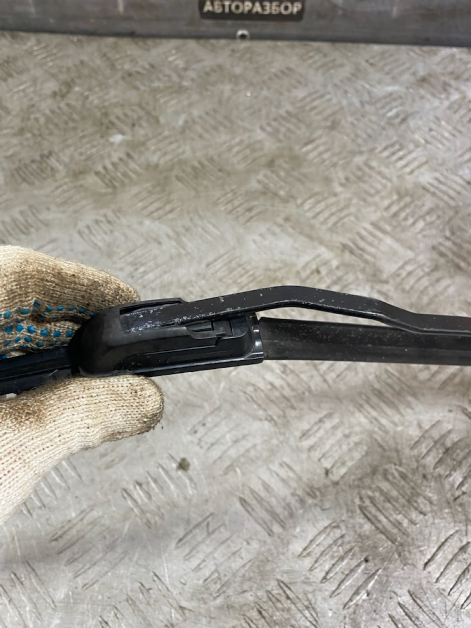 https://ycs.partsauto.market/partsauto-images/thmbs/userImages/7493bedda53ffbba18042670cc6fed05/part/89882ecb-1bc6-4377-ac11-482ea1ebcb0b_1725287942224.jpg