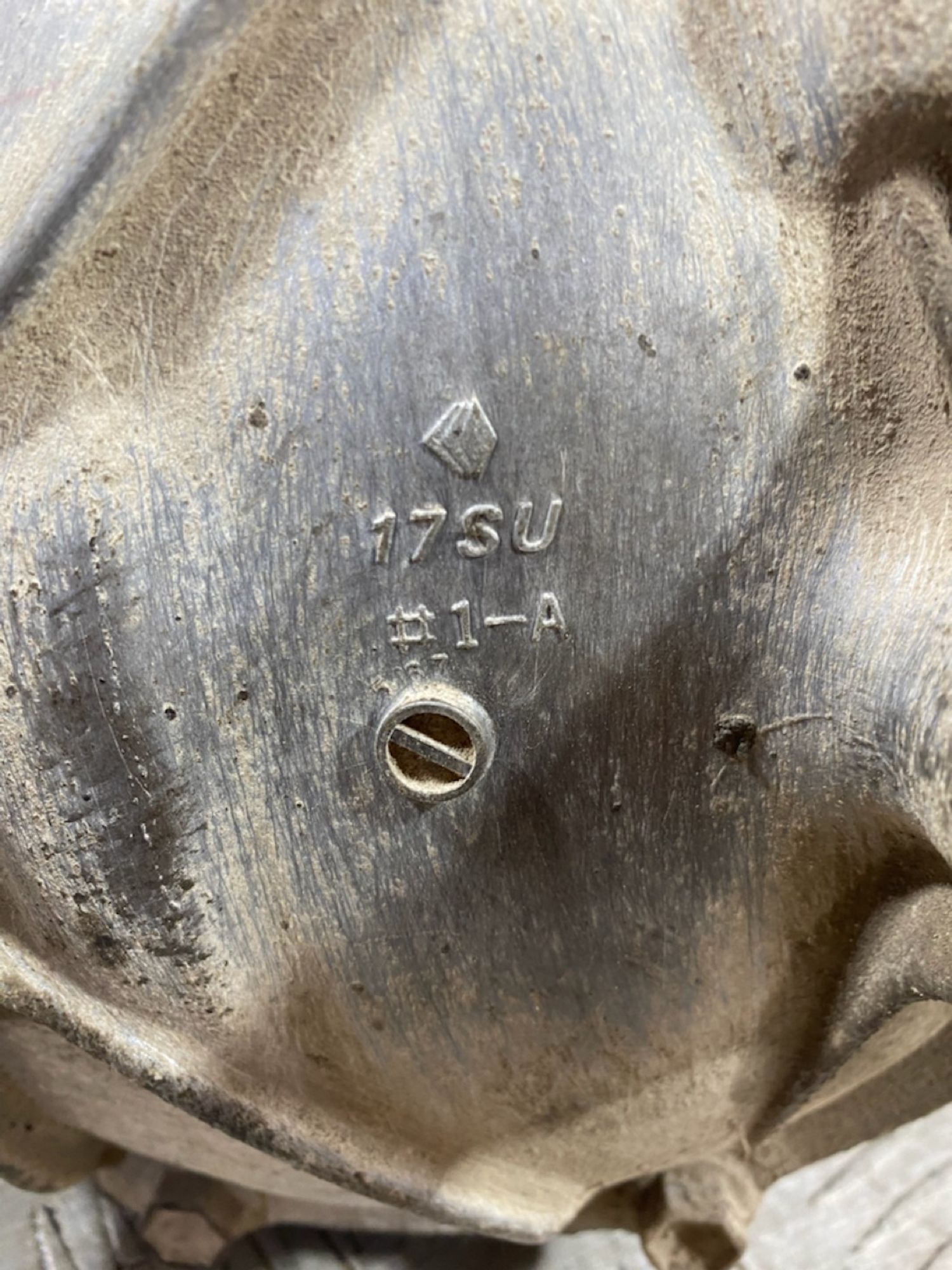 https://ycs.partsauto.market/partsauto-images/thmbs/userImages/7493bedda53ffbba18042670cc6fed05/part/8b114a88-121e-4aa4-934c-56dbfdff761d_1722345200171.jpg