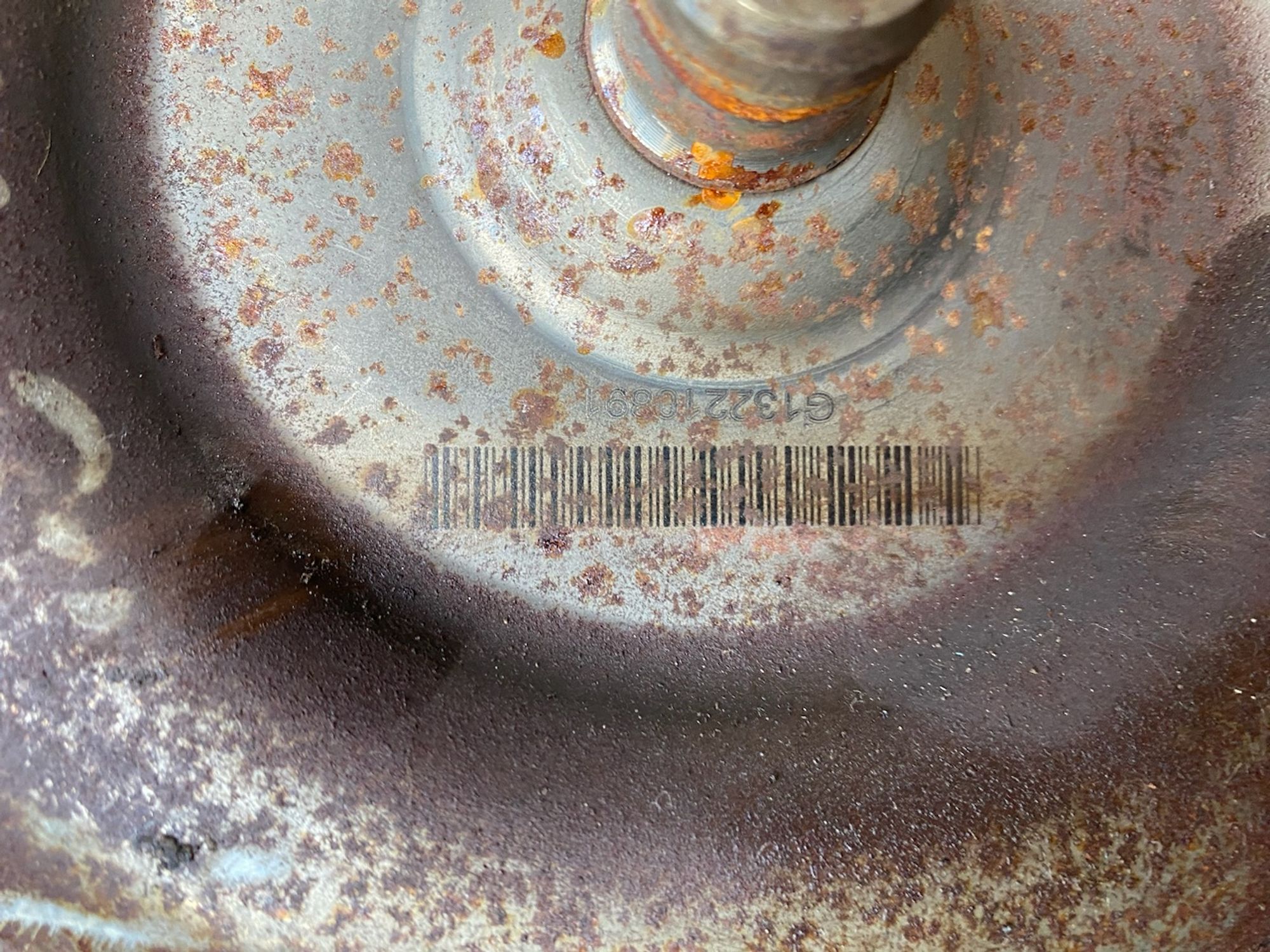 https://ycs.partsauto.market/partsauto-images/thmbs/userImages/7493bedda53ffbba18042670cc6fed05/part/8be83c16-b83c-4217-810d-802af13b3e3e_1729095542204.jpg