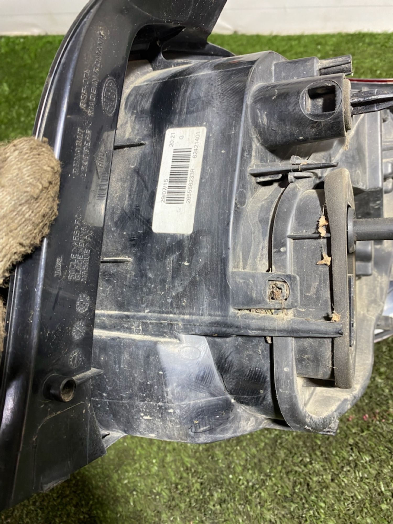 https://ycs.partsauto.market/partsauto-images/thmbs/userImages/7493bedda53ffbba18042670cc6fed05/part/8c0fd84e-3cce-4df4-a696-8badab94b949_1746520813571.jpg