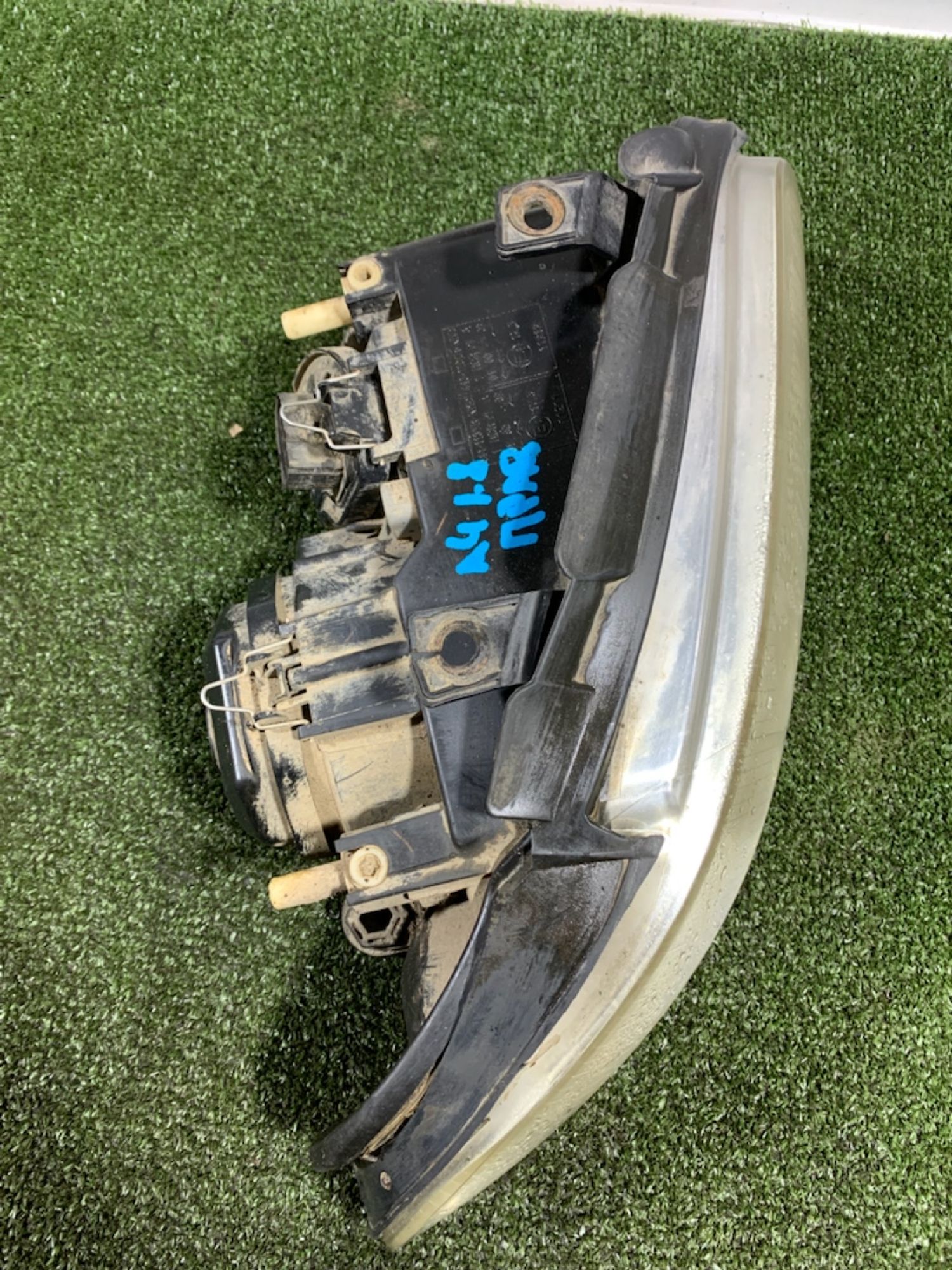 https://ycs.partsauto.market/partsauto-images/thmbs/userImages/7493bedda53ffbba18042670cc6fed05/part/953ff8a6-8eea-4ee3-b2e6-38ec0267f3e9_1737467015149.jpg