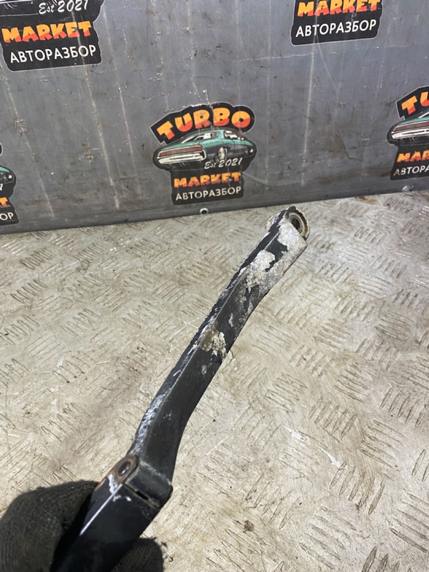 https://ycs.partsauto.market/partsauto-images/thmbs/userImages/7493bedda53ffbba18042670cc6fed05/part/97db498d-c744-41fa-a02f-94ce6a7a4bce_1724931547060.jpg