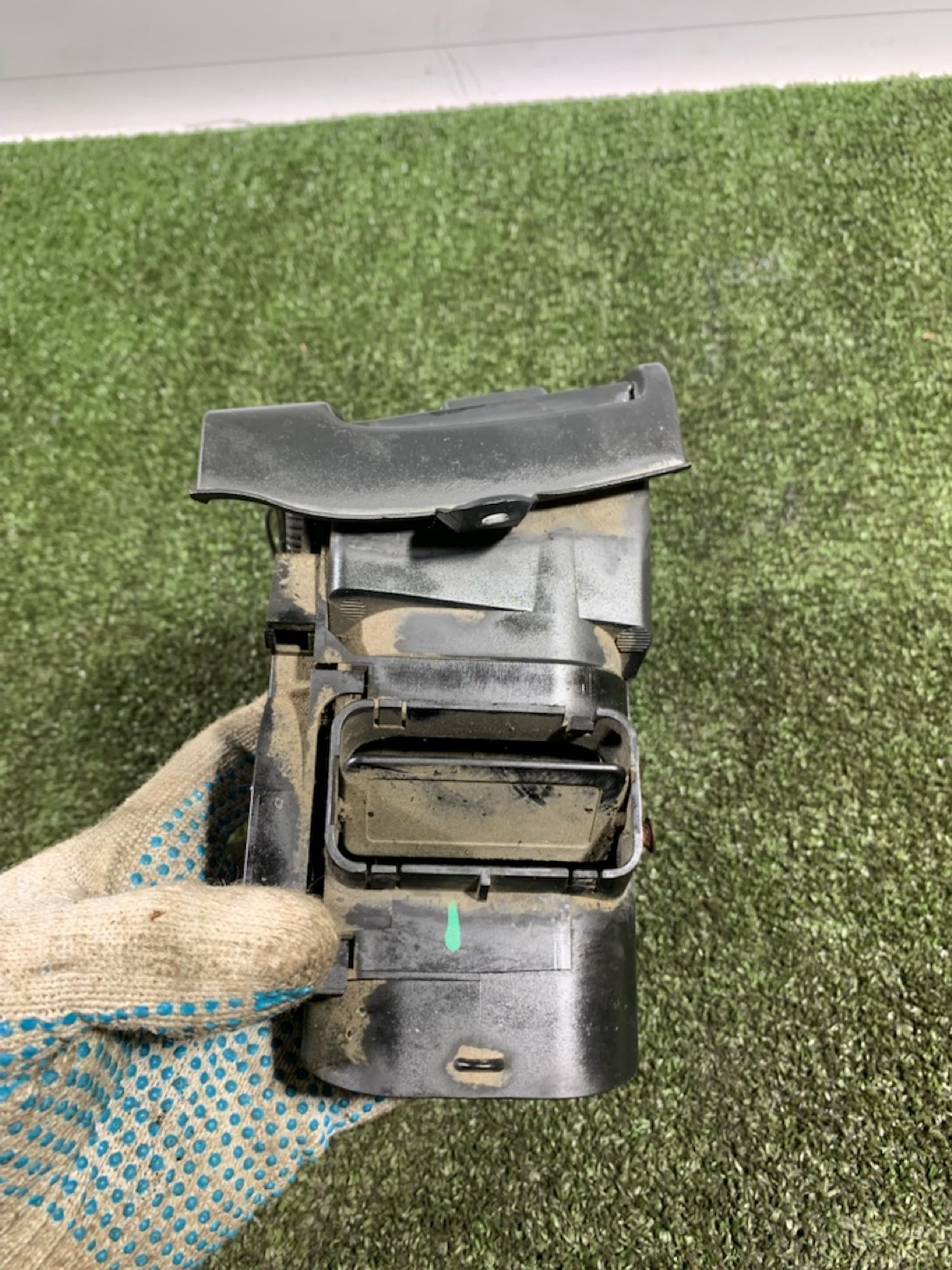 https://ycs.partsauto.market/partsauto-images/thmbs/userImages/7493bedda53ffbba18042670cc6fed05/part/98211f86-e149-40a4-b806-3f2a419e9c2f_1736410901356.jpg