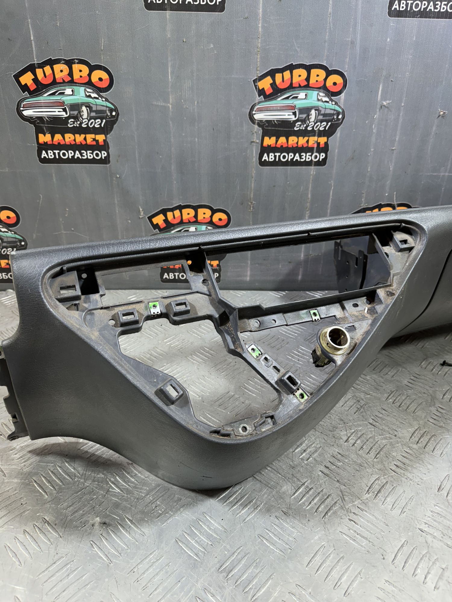 https://ycs.partsauto.market/partsauto-images/thmbs/userImages/7493bedda53ffbba18042670cc6fed05/part/98271c3f-9b68-484f-87f9-d686e0dddcc5_1718193656051.jpg