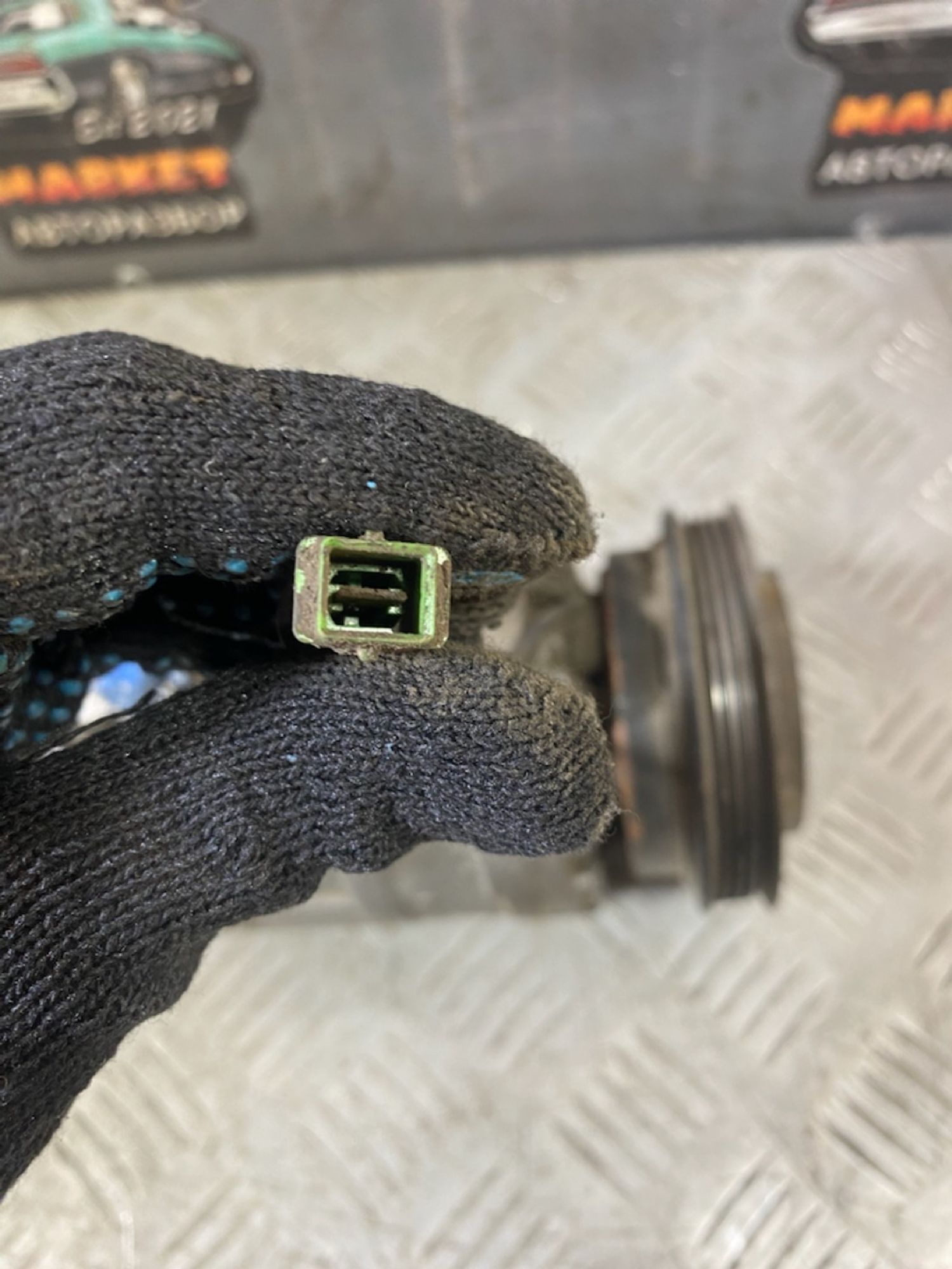 https://ycs.partsauto.market/partsauto-images/thmbs/userImages/7493bedda53ffbba18042670cc6fed05/part/987e8a87-d07d-46c5-b4d5-0039e28f757e_1721415357532.jpg