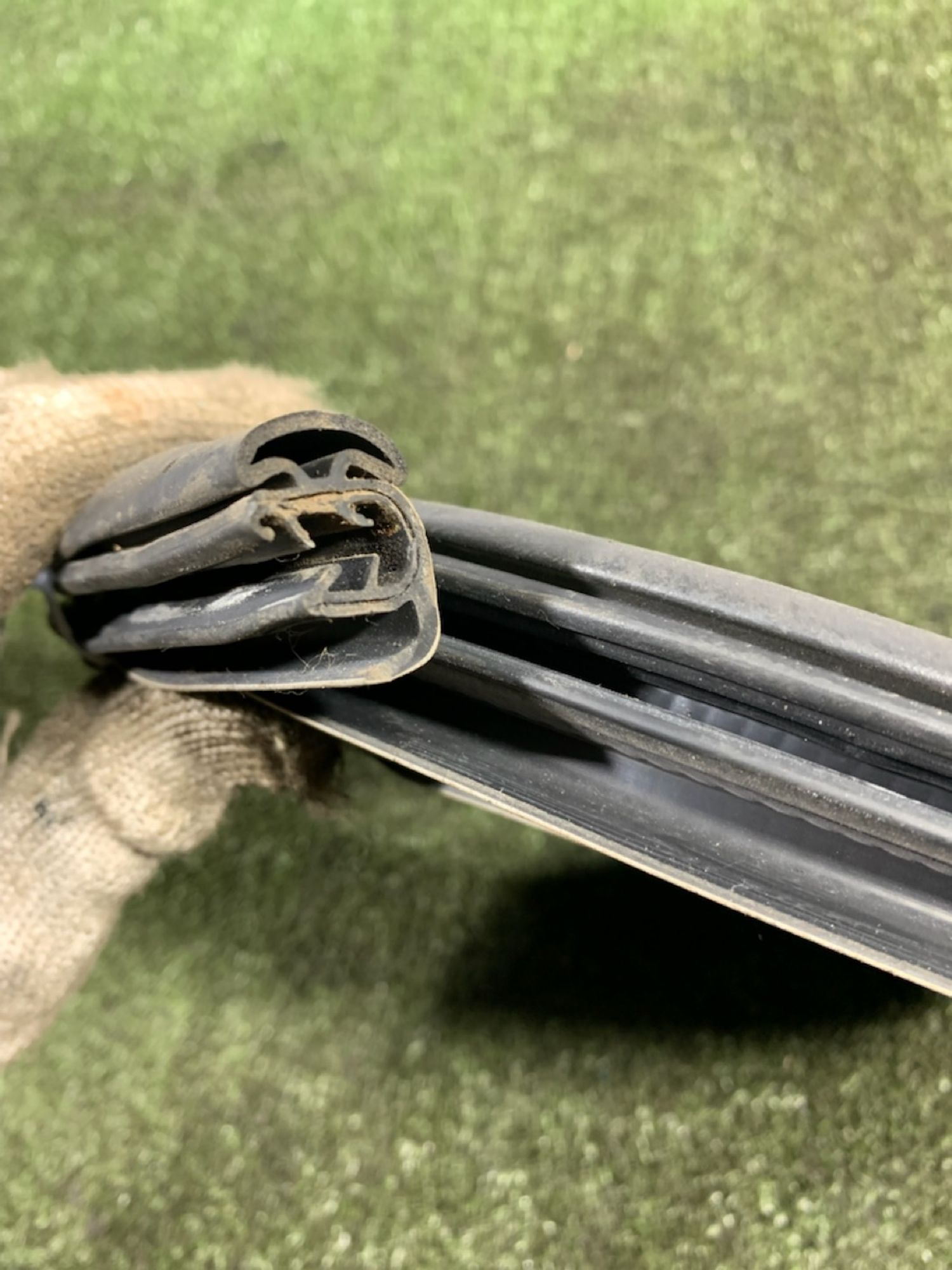 https://ycs.partsauto.market/partsauto-images/thmbs/userImages/7493bedda53ffbba18042670cc6fed05/part/98bcc346-25ff-43f6-bf1d-669c9c461722_1732109928795.jpg