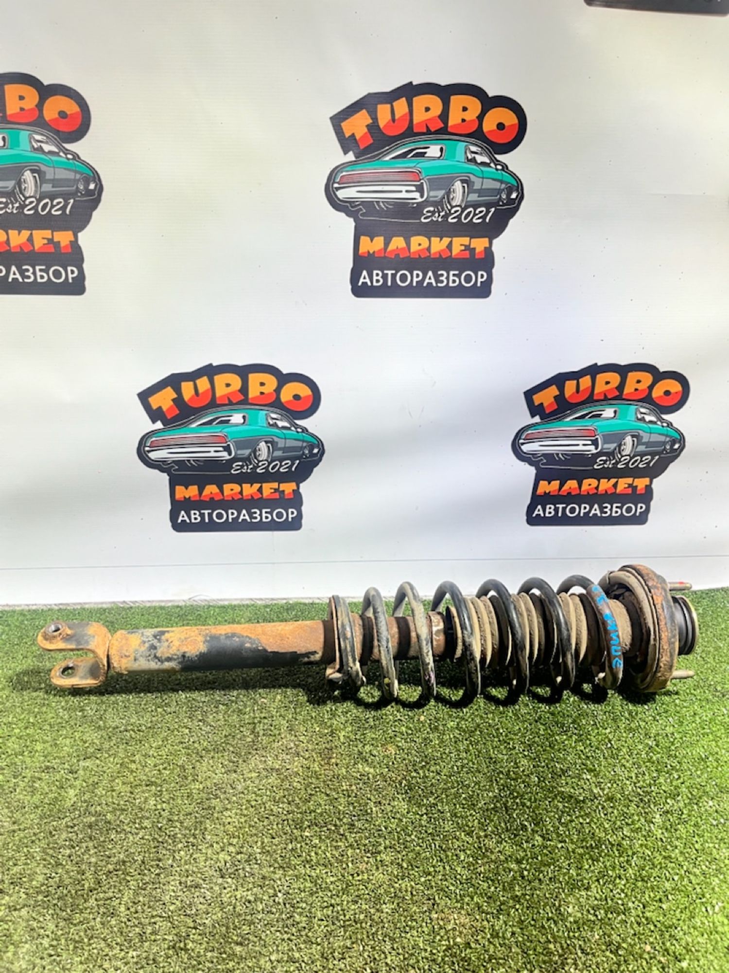 https://ycs.partsauto.market/partsauto-images/thmbs/userImages/7493bedda53ffbba18042670cc6fed05/part/99f992b7-1e64-4c99-b3ee-a0ec4f99874b_1731924482166.jpg