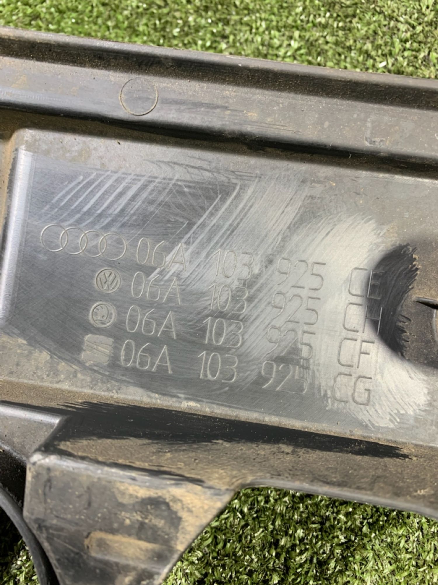 https://ycs.partsauto.market/partsauto-images/thmbs/userImages/7493bedda53ffbba18042670cc6fed05/part/9a251541-5b05-4e91-b948-65095d308829_1737988834513.jpg