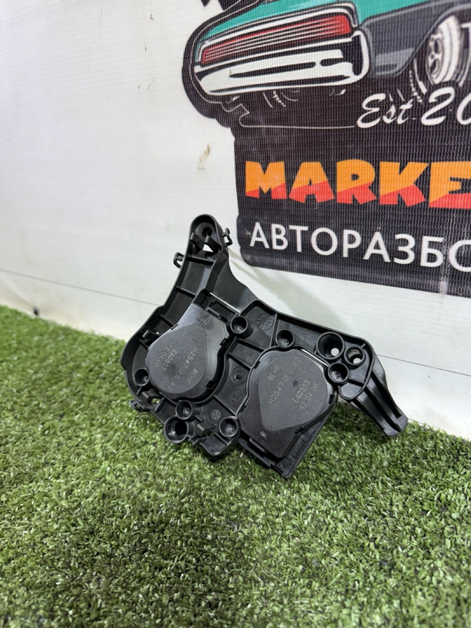 https://ycs.partsauto.market/partsauto-images/thmbs/userImages/7493bedda53ffbba18042670cc6fed05/part/9c174c7e-f240-4834-b78e-d7a0d31651b5_1737638028485.jpg