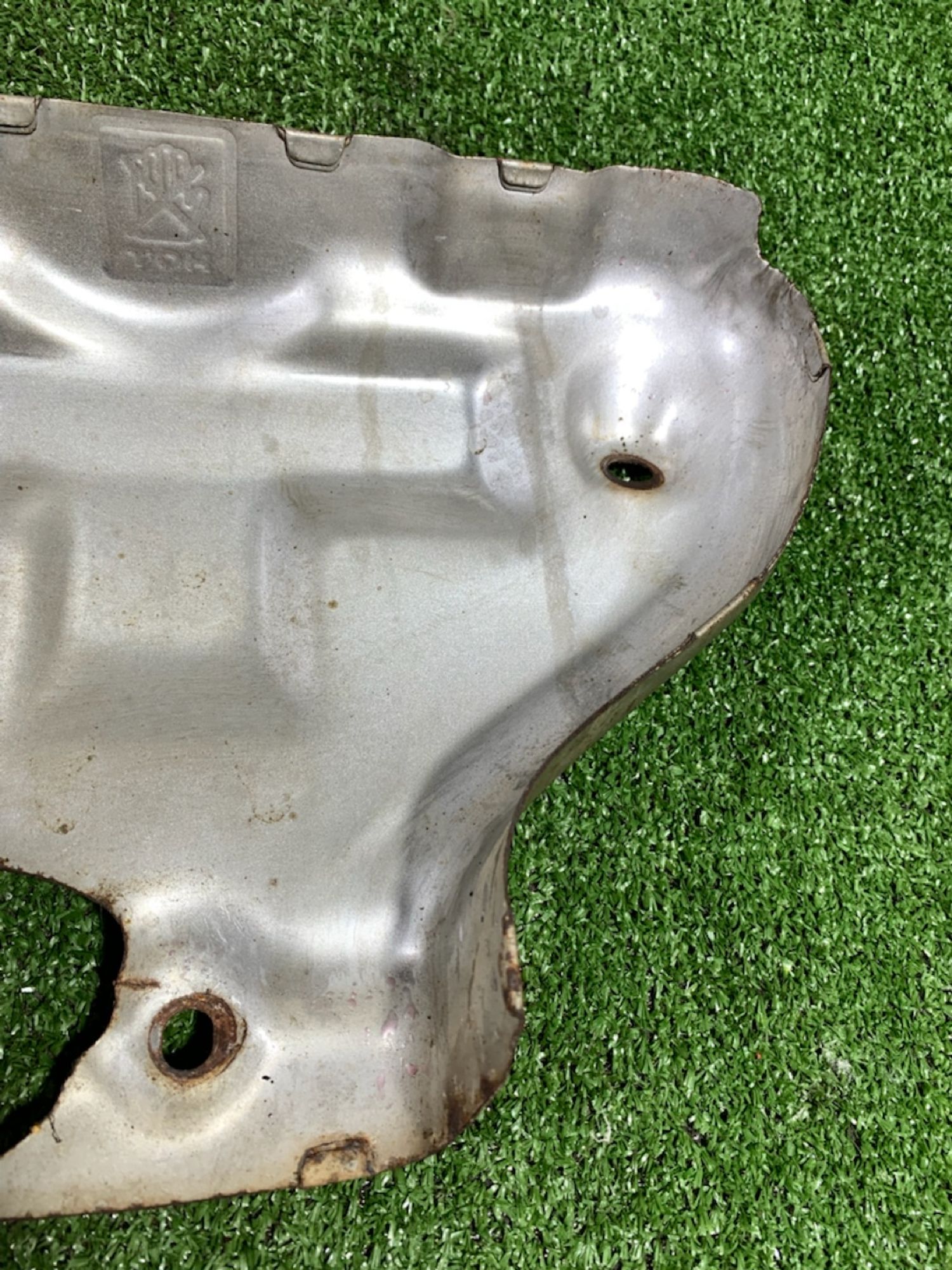 https://ycs.partsauto.market/partsauto-images/thmbs/userImages/7493bedda53ffbba18042670cc6fed05/part/9c1d8292-98ed-4598-a2e8-fbb9664c9b45_1732656103679.jpg