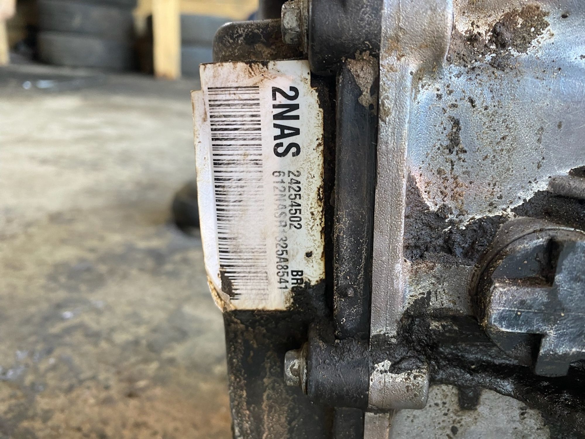 https://ycs.partsauto.market/partsauto-images/thmbs/userImages/7493bedda53ffbba18042670cc6fed05/part/9c7d6e91-0060-45e4-8ee2-e1b5ec426c8e_1729095244779.jpg