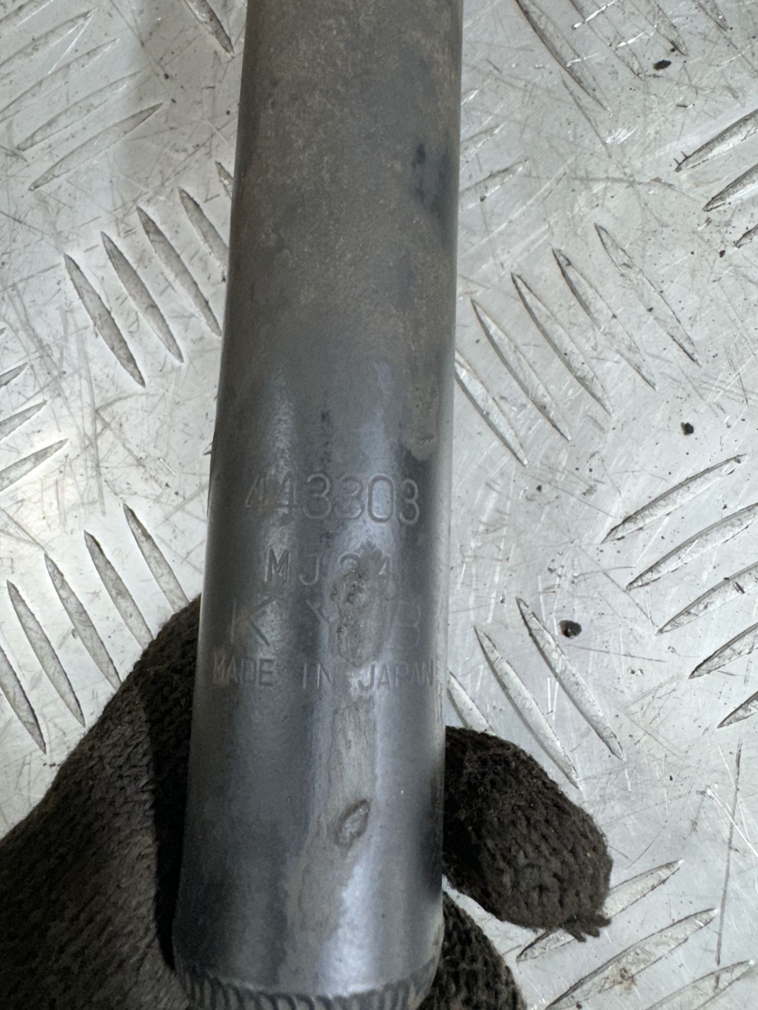 https://ycs.partsauto.market/partsauto-images/thmbs/userImages/7493bedda53ffbba18042670cc6fed05/part/9ddad499-602e-4d93-8028-5a4e43f660c0_1718199765241.jpg