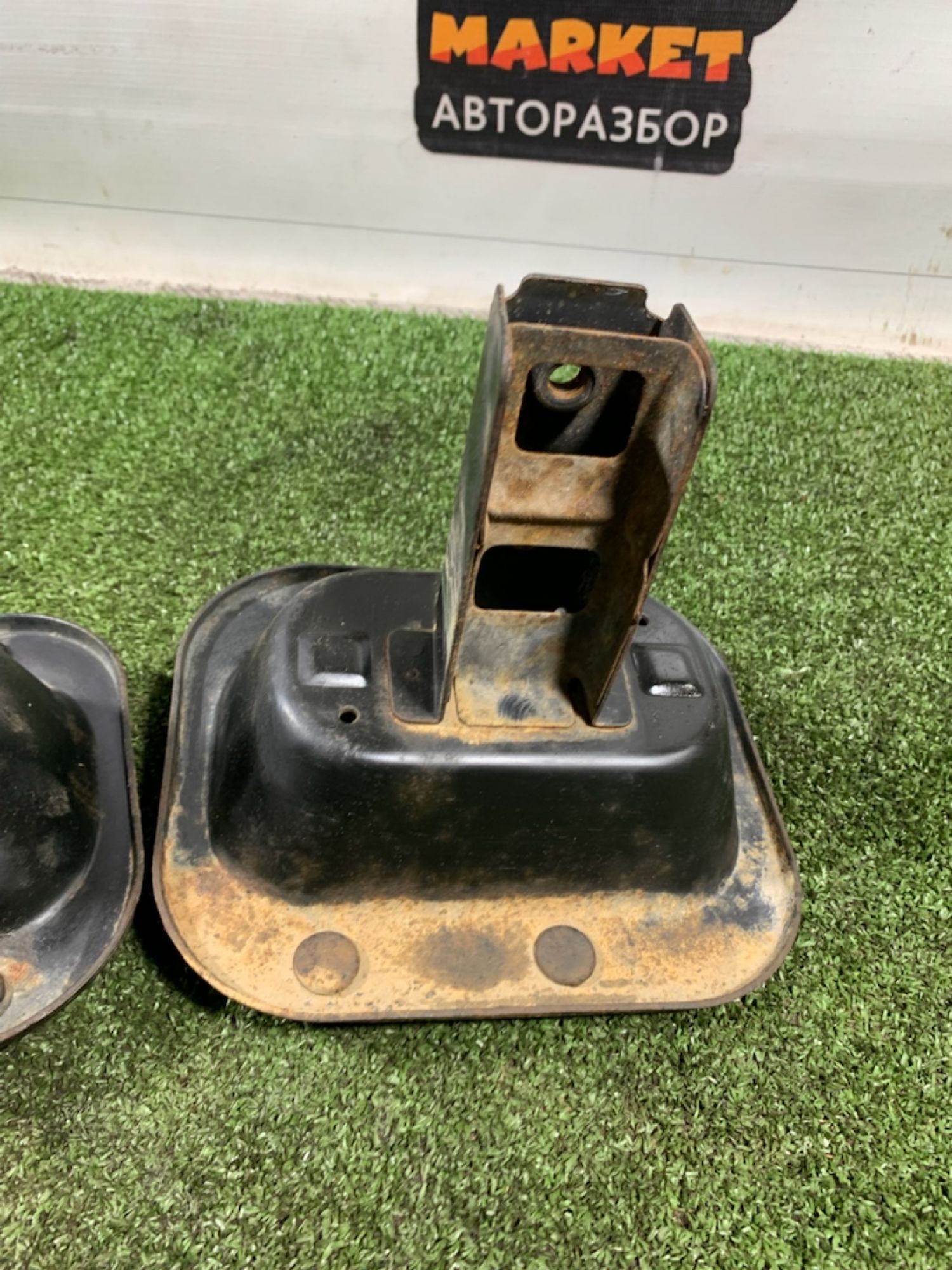 https://ycs.partsauto.market/partsauto-images/thmbs/userImages/7493bedda53ffbba18042670cc6fed05/part/9ff26490-efcf-4ac8-9723-0cdbd5173867_1734518628710.jpg