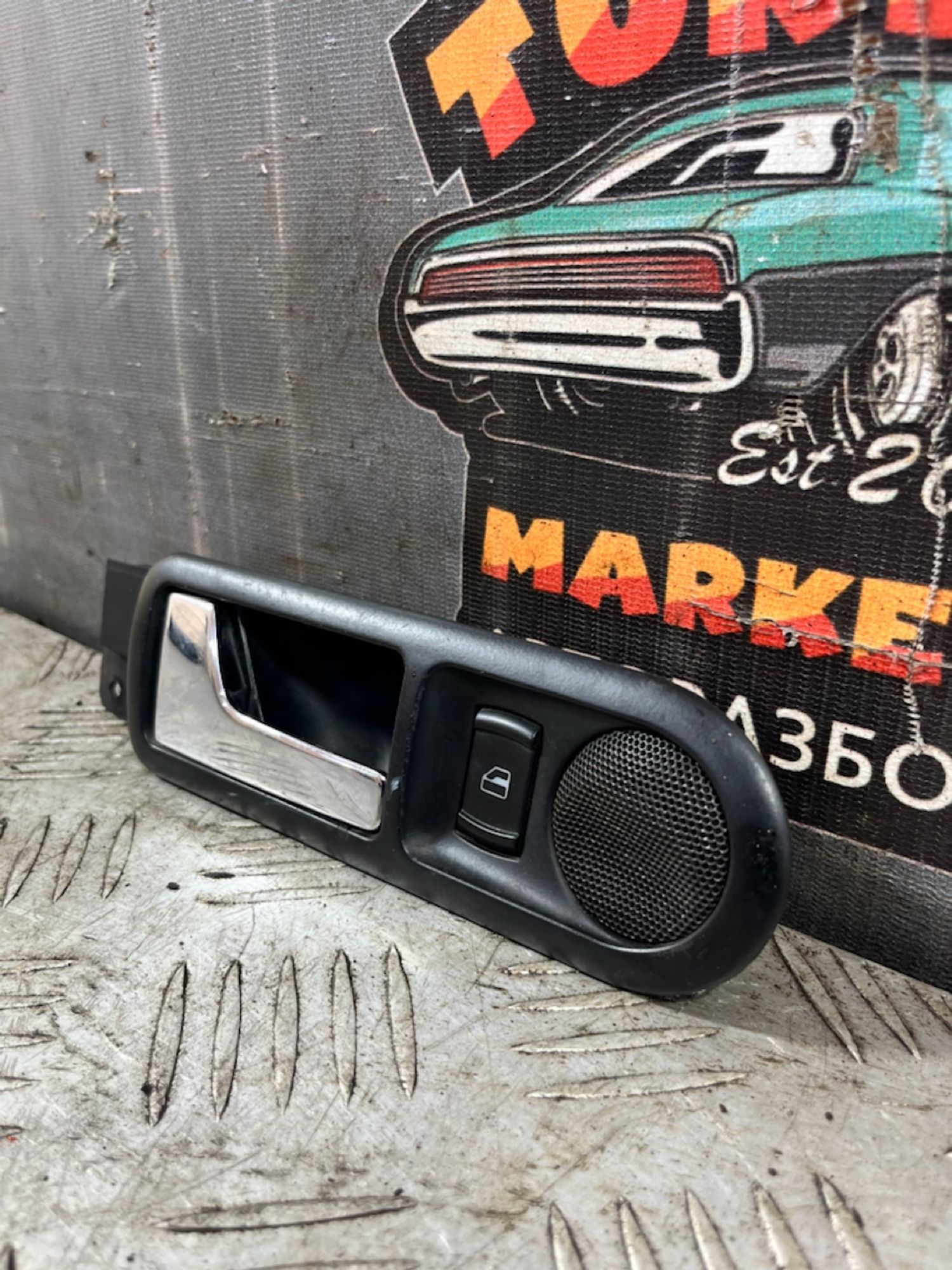 https://ycs.partsauto.market/partsauto-images/thmbs/userImages/7493bedda53ffbba18042670cc6fed05/part/a17716d9-a45a-4dd5-927d-13be2ec2c53b_1721303986274.jpg