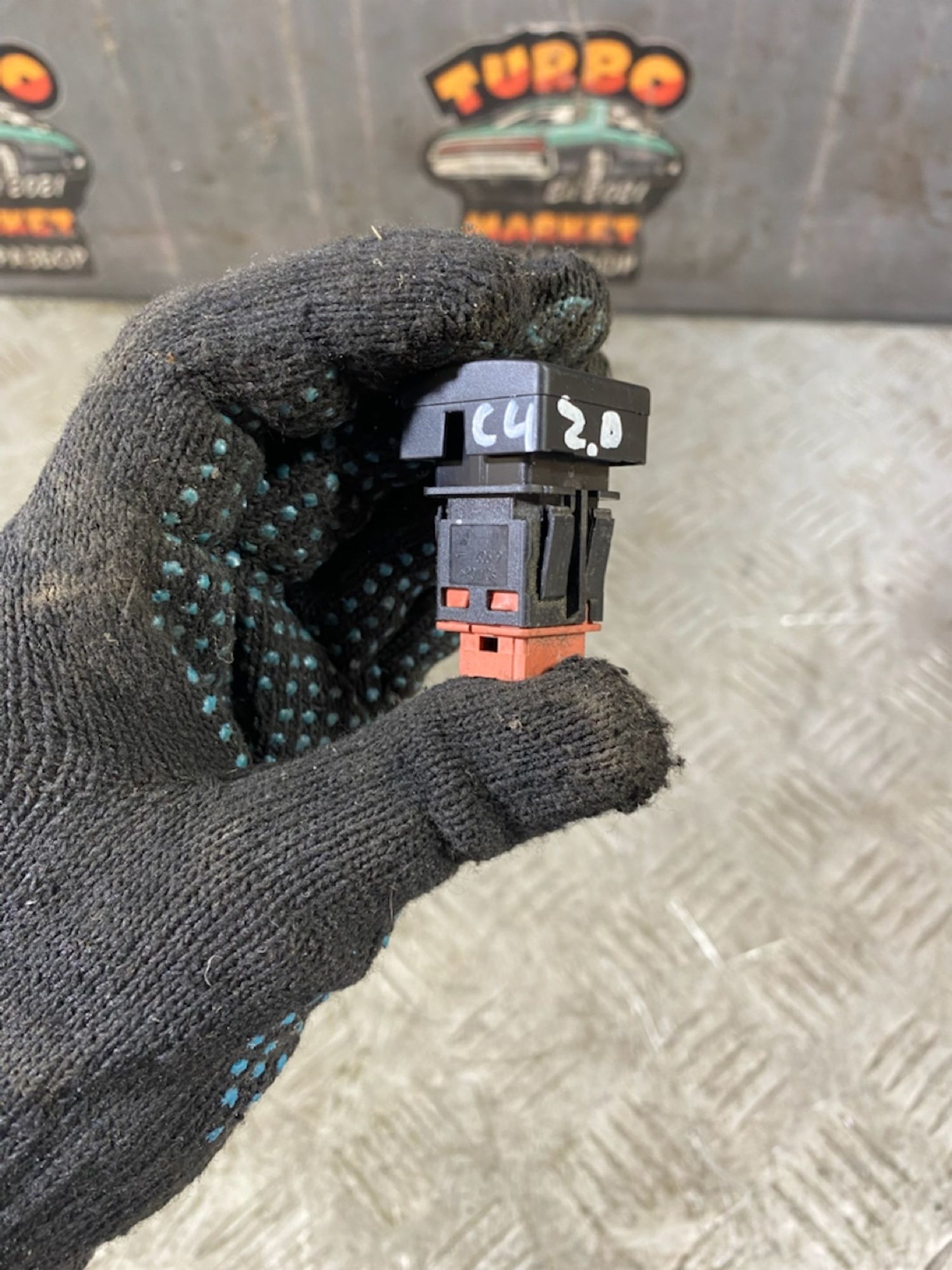 https://ycs.partsauto.market/partsauto-images/thmbs/userImages/7493bedda53ffbba18042670cc6fed05/part/a1c20e75-3987-47f2-b340-9ddd874bc5fc_1723213272074.jpg