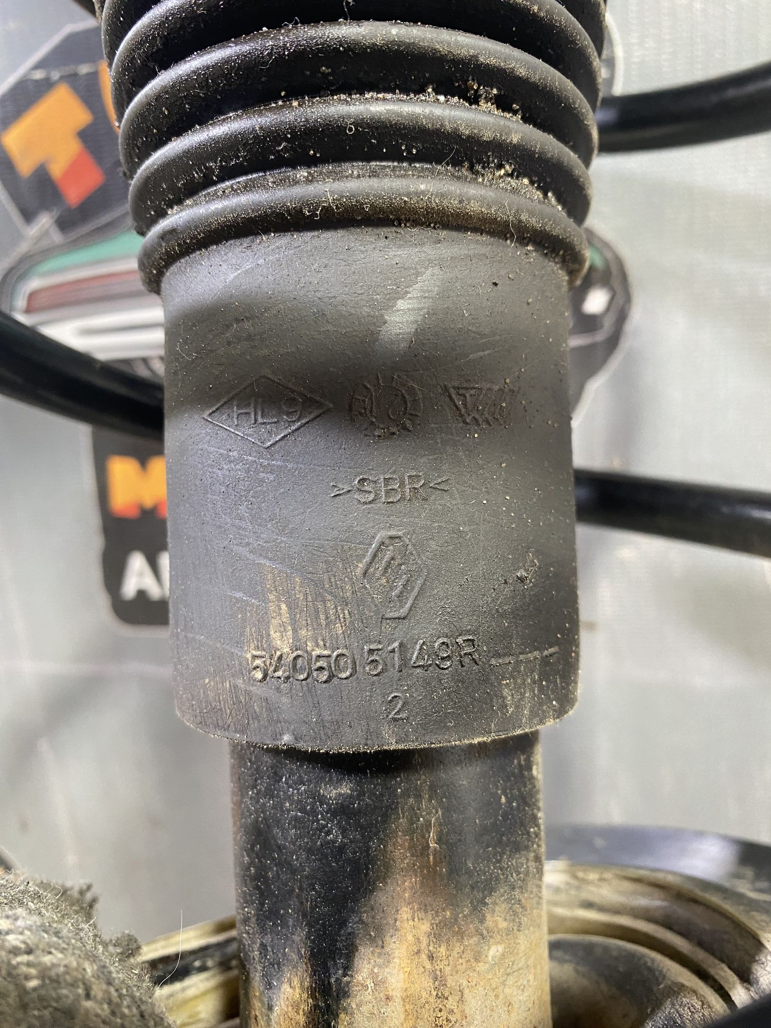 https://ycs.partsauto.market/partsauto-images/thmbs/userImages/7493bedda53ffbba18042670cc6fed05/part/a3a62ed8-f948-4ed8-b70f-f8f116f1477d_1718793961986.jpg
