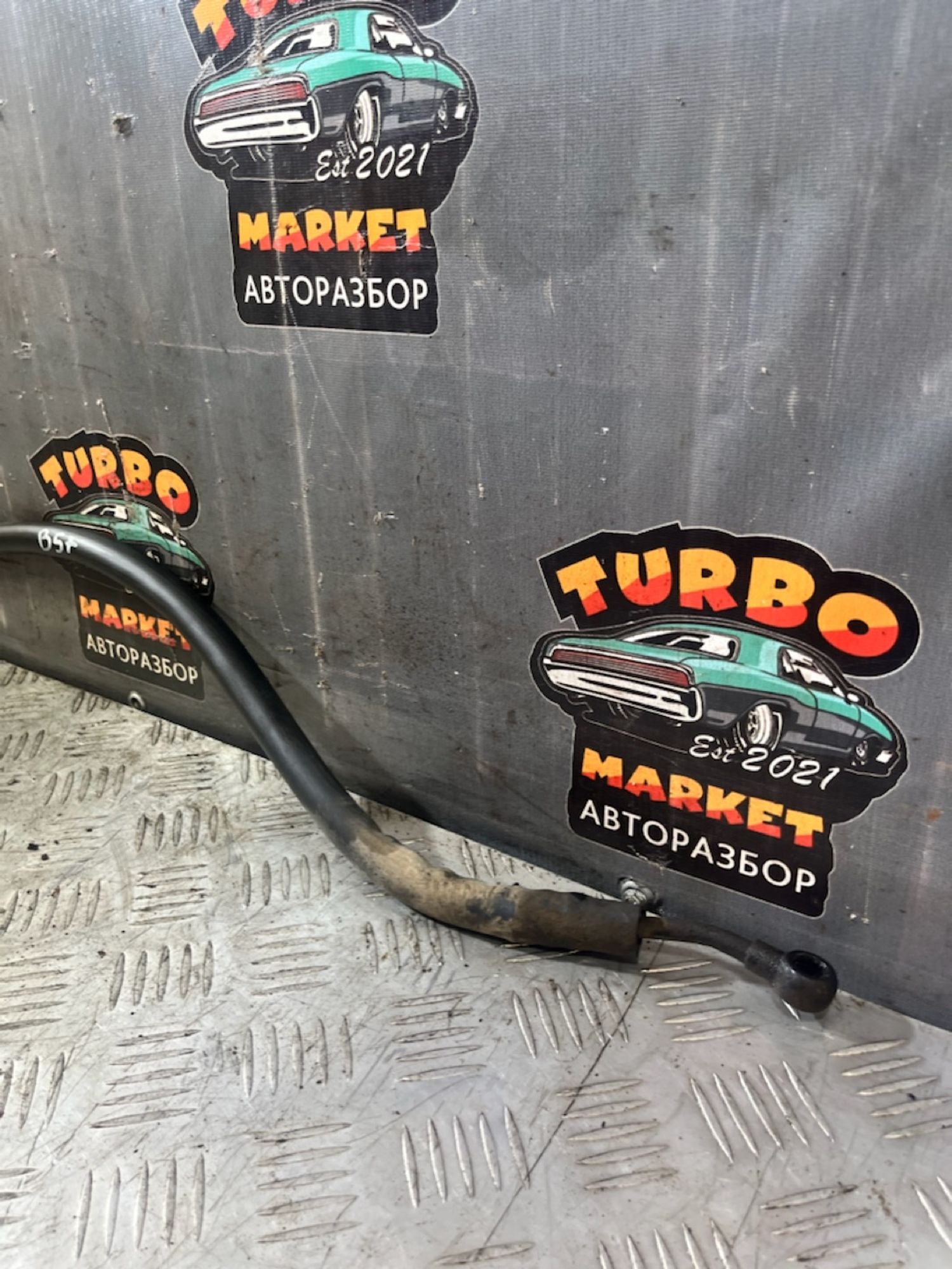 https://ycs.partsauto.market/partsauto-images/thmbs/userImages/7493bedda53ffbba18042670cc6fed05/part/a6b99a25-519c-4eea-a76c-02a22f6cc10c_1721385148860.jpg