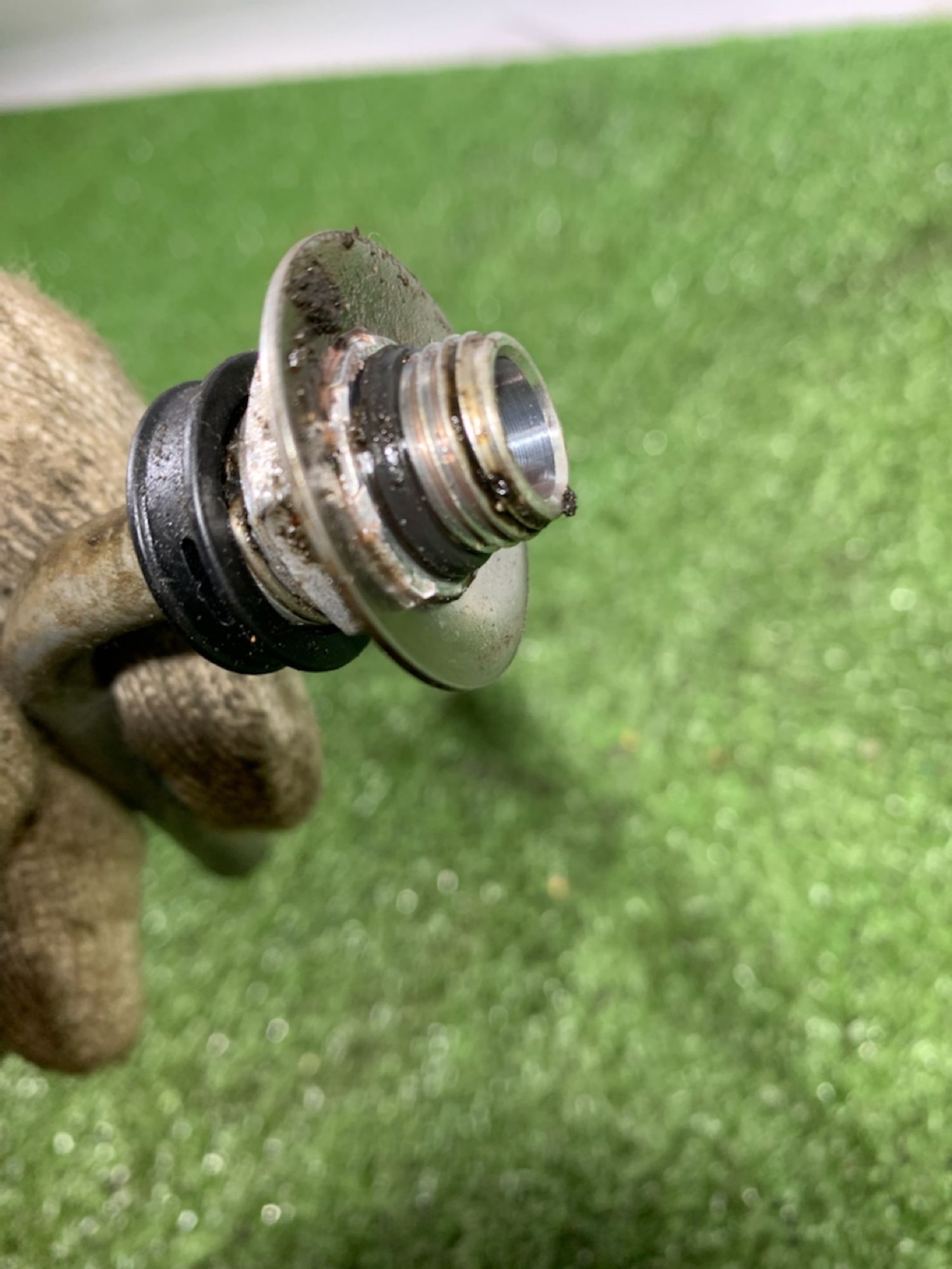 https://ycs.partsauto.market/partsauto-images/thmbs/userImages/7493bedda53ffbba18042670cc6fed05/part/aaa0012e-2433-47d3-9323-710ed40b8133_1732797769347.jpg