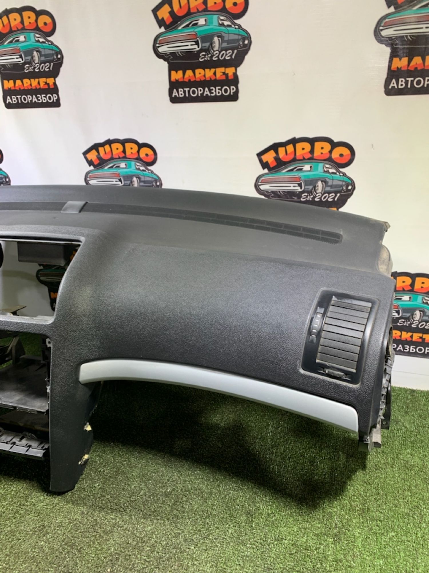 https://ycs.partsauto.market/partsauto-images/thmbs/userImages/7493bedda53ffbba18042670cc6fed05/part/ac6a26e1-f05a-481d-8217-6e3c85874e55_1738068440739.jpg