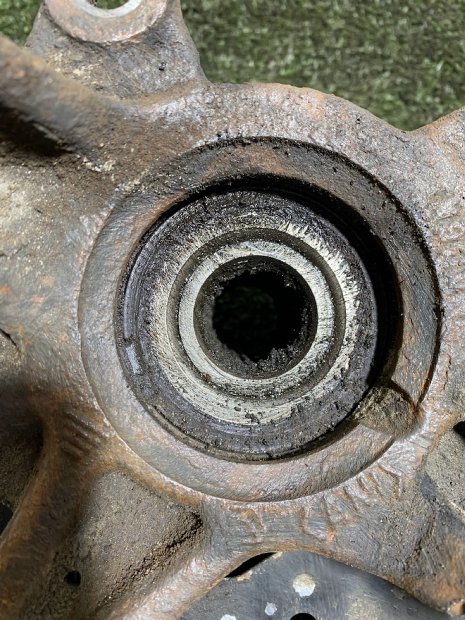 https://ycs.partsauto.market/partsauto-images/thmbs/userImages/7493bedda53ffbba18042670cc6fed05/part/acacb740-7a6a-4ad3-8012-f8695888ccdb_1746453006804.jpg