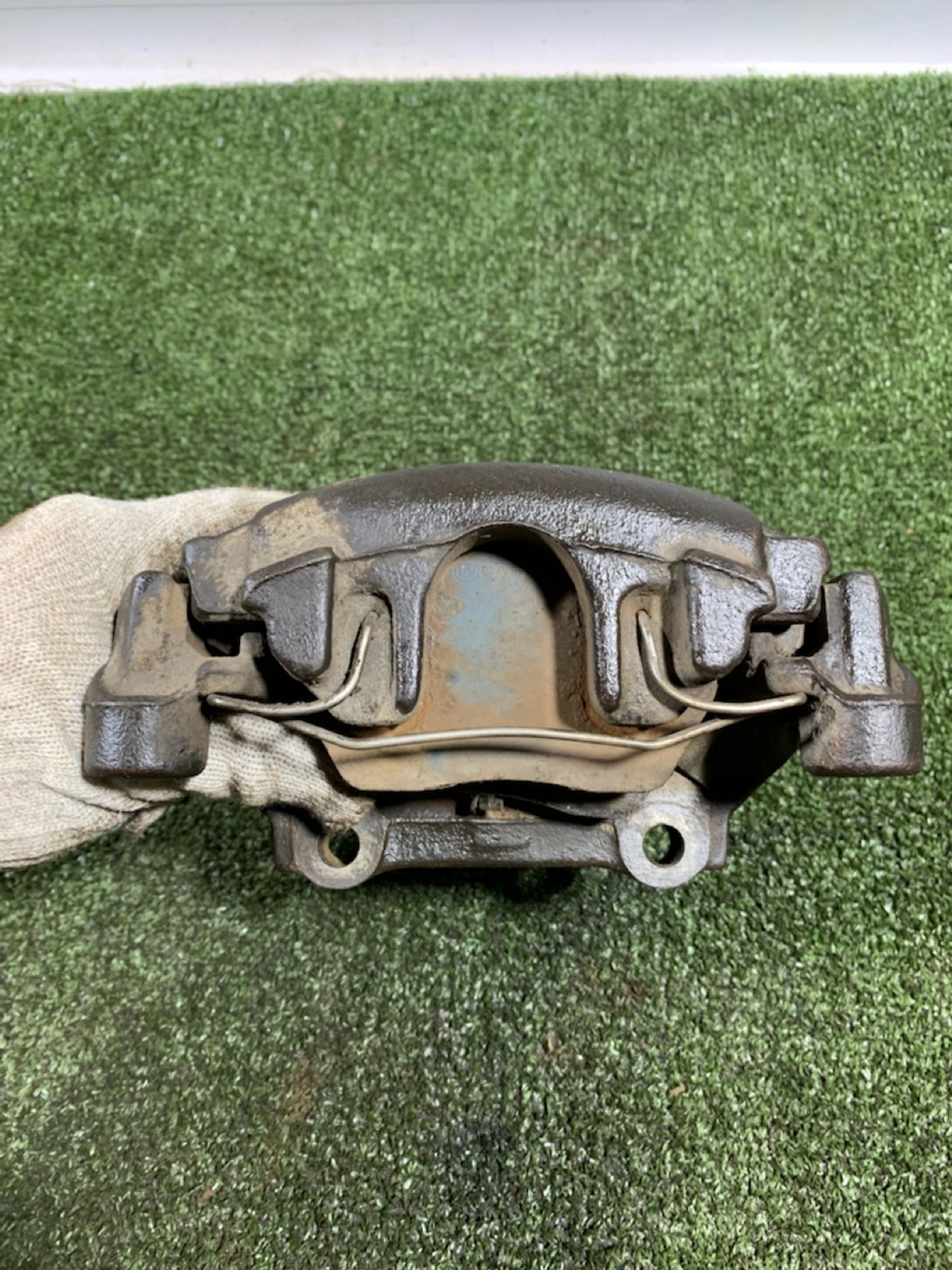 https://ycs.partsauto.market/partsauto-images/thmbs/userImages/7493bedda53ffbba18042670cc6fed05/part/ad335311-a49e-441d-b860-008ec3378272_1737115193093.jpg