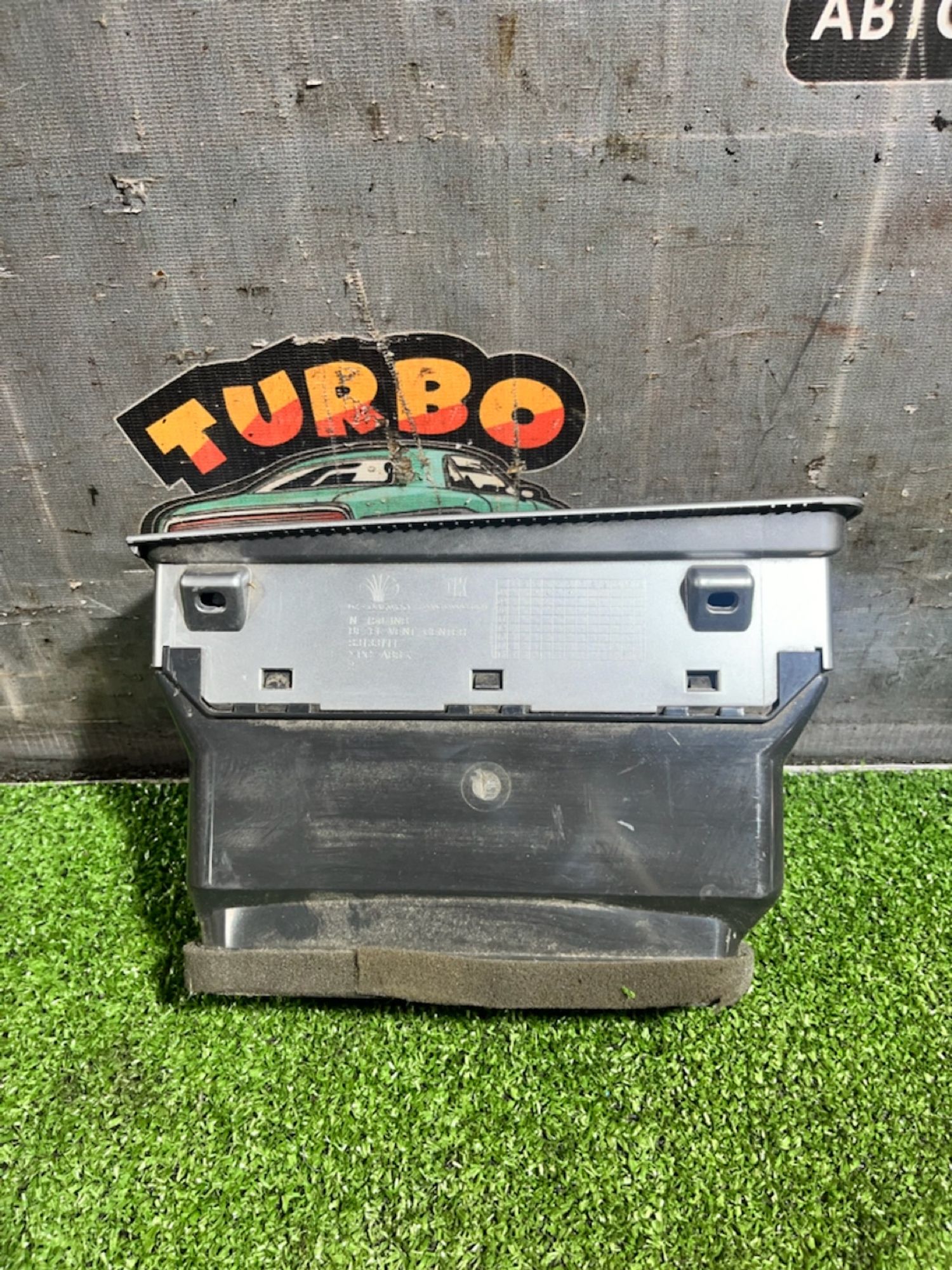 https://ycs.partsauto.market/partsauto-images/thmbs/userImages/7493bedda53ffbba18042670cc6fed05/part/ae4bf12f-b349-45e9-8a75-9d9a86589c96_1730277198271.jpg