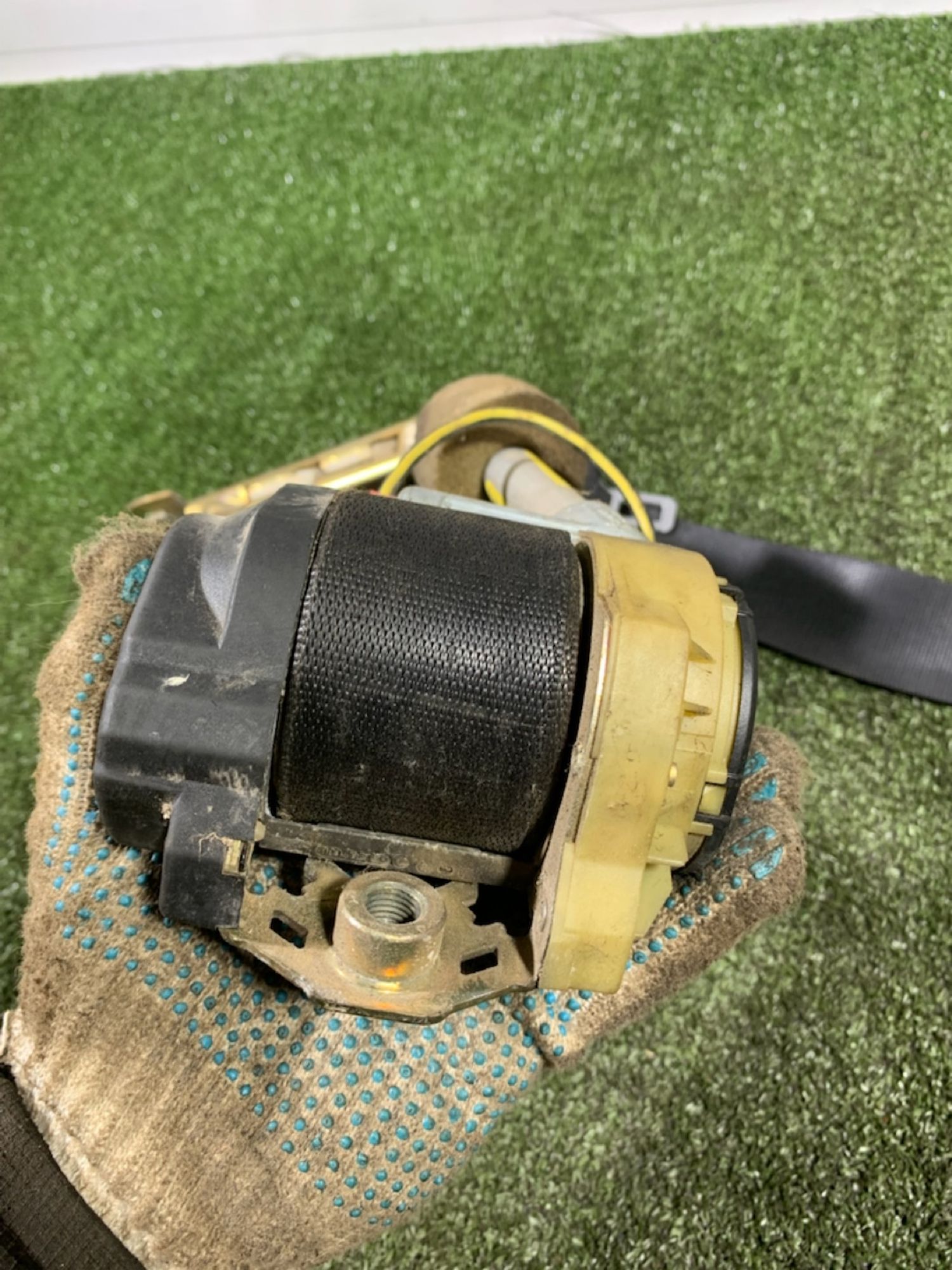 https://ycs.partsauto.market/partsauto-images/thmbs/userImages/7493bedda53ffbba18042670cc6fed05/part/af9fe775-5fab-40fe-85a7-4bf5a4ce3cd1_1736775434297.jpg