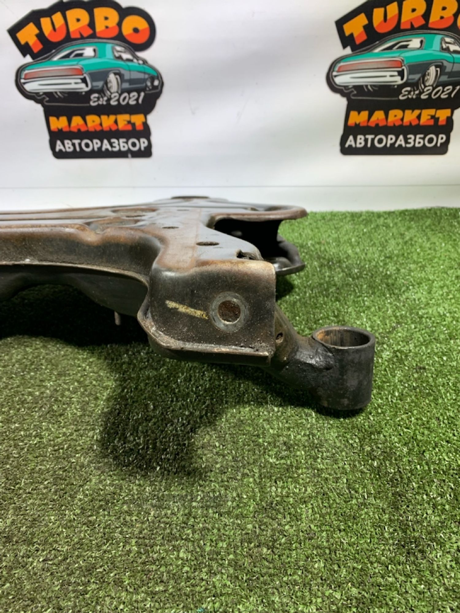 https://ycs.partsauto.market/partsauto-images/thmbs/userImages/7493bedda53ffbba18042670cc6fed05/part/b074ab58-c320-47ce-9f2e-d86781c25112_1732108389375.jpg
