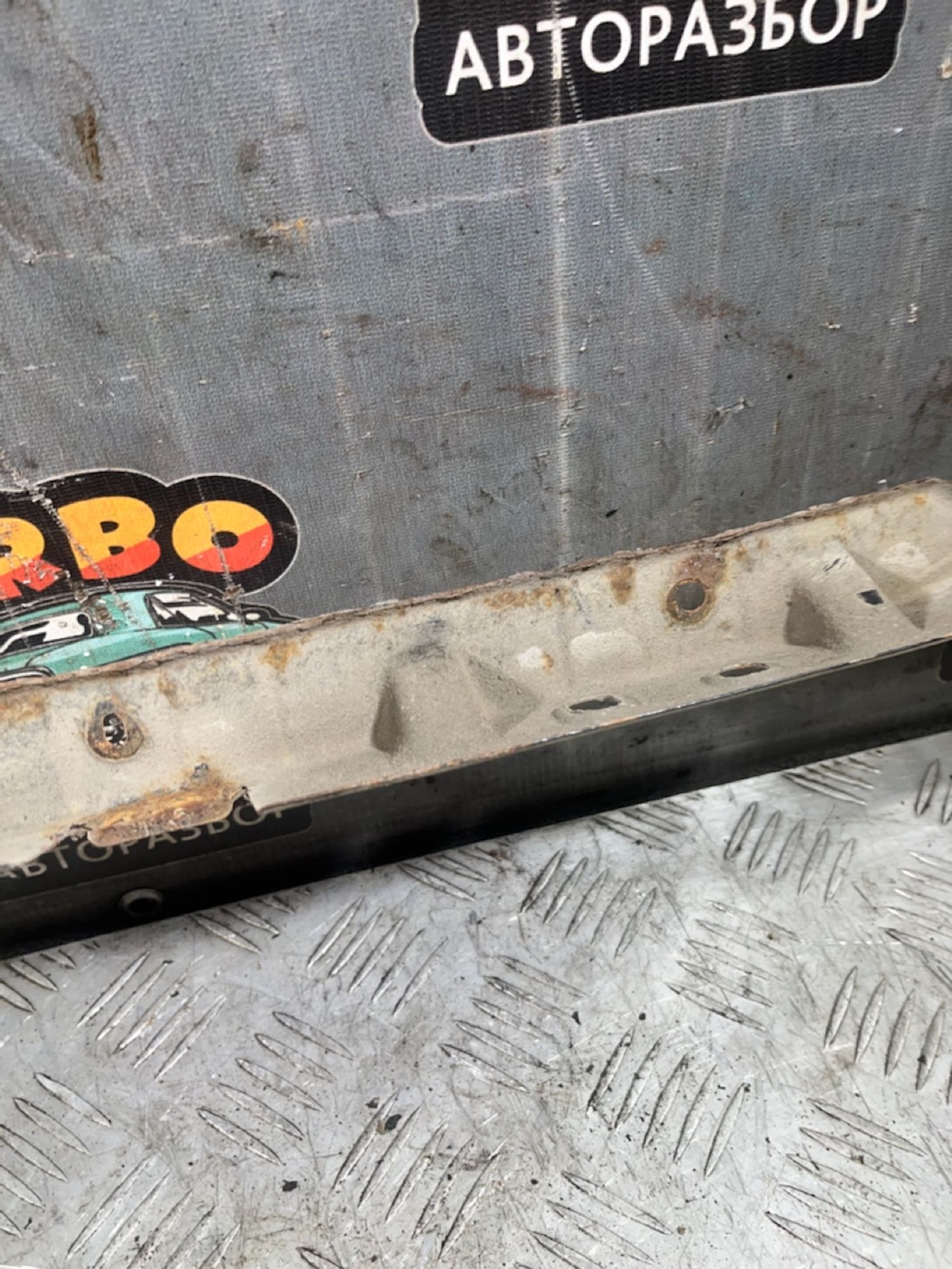 https://ycs.partsauto.market/partsauto-images/thmbs/userImages/7493bedda53ffbba18042670cc6fed05/part/b31924cb-b361-49d3-ad60-dacf139e1cb4_1728990297957.jpg