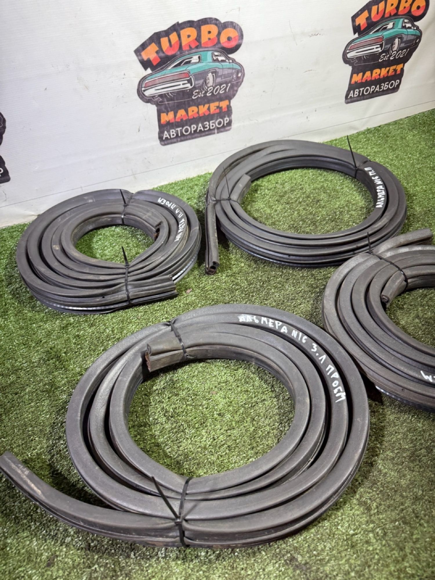 https://ycs.partsauto.market/partsauto-images/thmbs/userImages/7493bedda53ffbba18042670cc6fed05/part/b4ed9667-3d5b-4335-94c2-8c0e1d4f24be_1743515085165.jpg