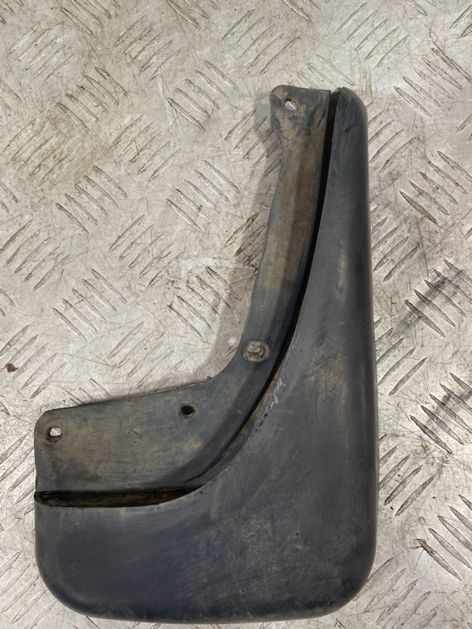 https://ycs.partsauto.market/partsauto-images/thmbs/userImages/7493bedda53ffbba18042670cc6fed05/part/b5608b6e-49e6-47b1-a0cc-0eccadaf5bac_1721139503578.jpg