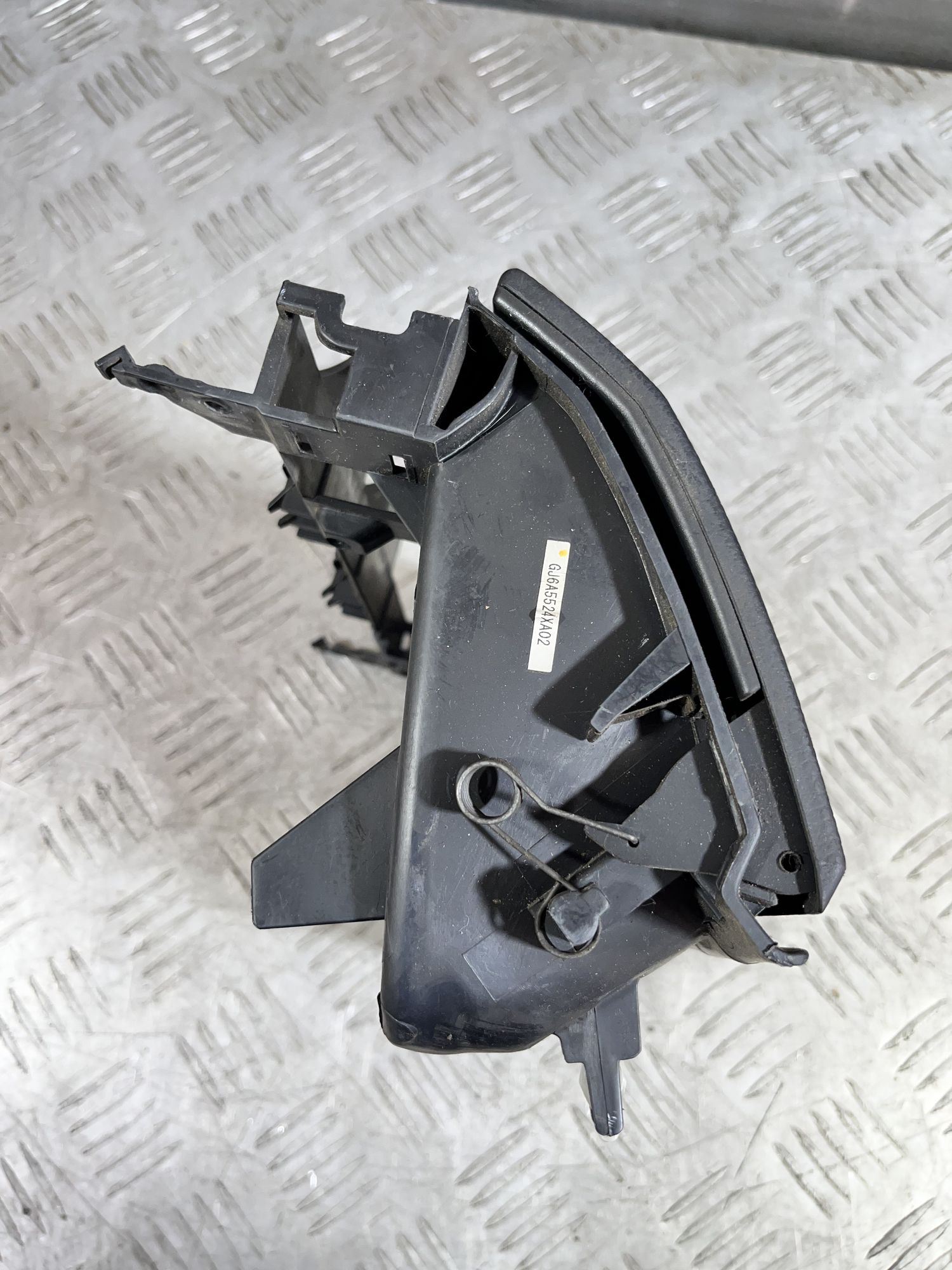 https://ycs.partsauto.market/partsauto-images/thmbs/userImages/7493bedda53ffbba18042670cc6fed05/part/b7c8932a-51ea-43bd-b389-5a50ffdf1656_1719924356102.jpg