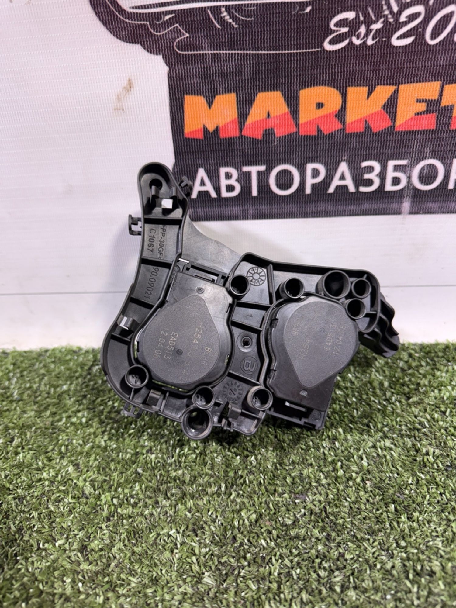 https://ycs.partsauto.market/partsauto-images/thmbs/userImages/7493bedda53ffbba18042670cc6fed05/part/b9d22aa4-4cd2-402e-82da-9fc91d45cf65_1737638020992.jpg