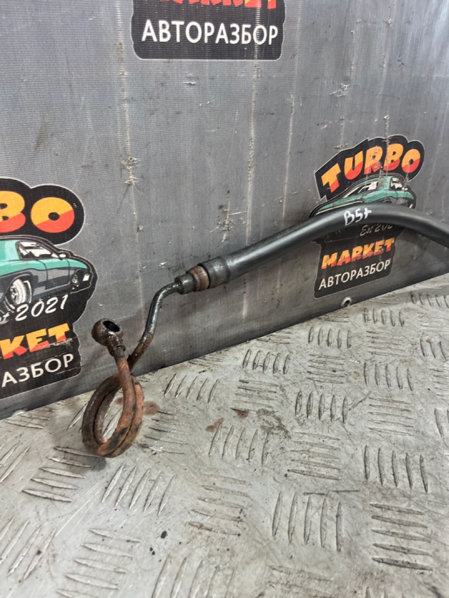 https://ycs.partsauto.market/partsauto-images/thmbs/userImages/7493bedda53ffbba18042670cc6fed05/part/ba98cc9b-7b8a-4cd1-b3ff-1c03e38e6bf1_1721385143957.jpg