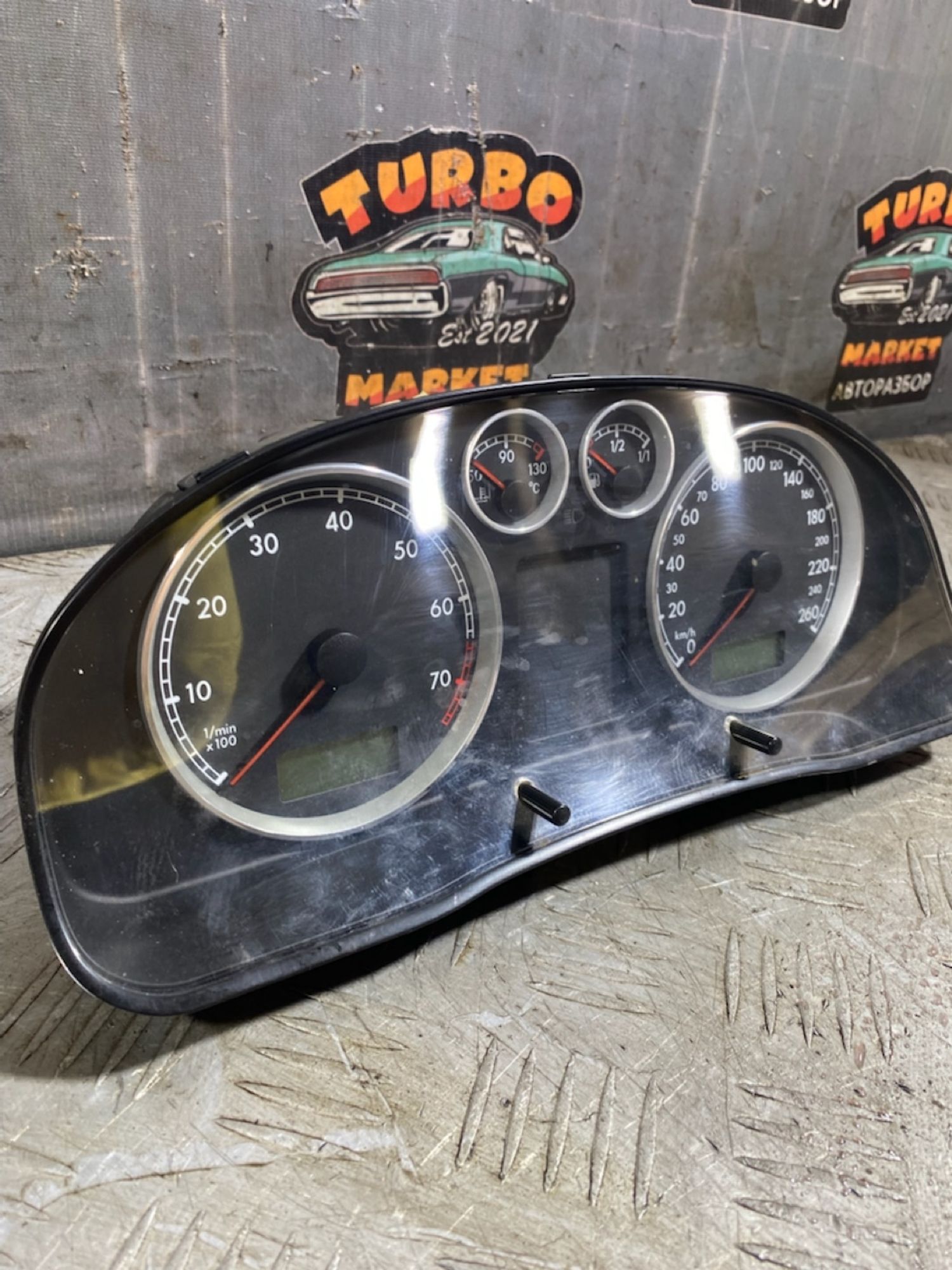 https://ycs.partsauto.market/partsauto-images/thmbs/userImages/7493bedda53ffbba18042670cc6fed05/part/bd19d7ad-4886-4767-aa27-f4d4bc7de291_1727186812402.jpg