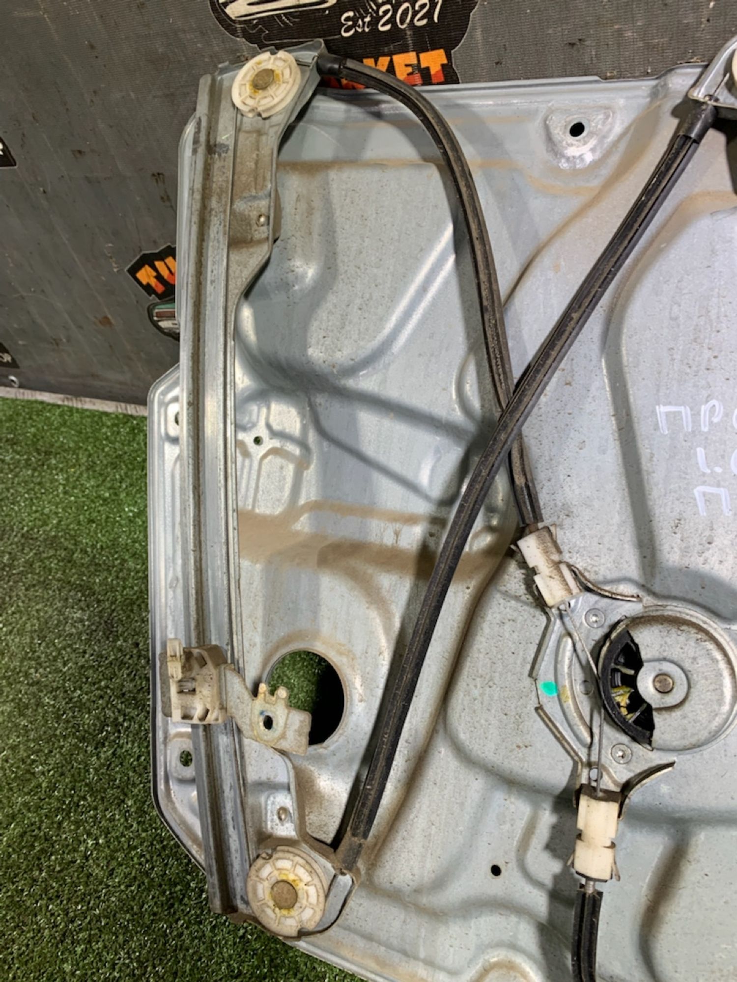 https://ycs.partsauto.market/partsauto-images/thmbs/userImages/7493bedda53ffbba18042670cc6fed05/part/bd22c186-f4bc-4a8e-989d-8a919f9e48ce_1731066874213.jpg