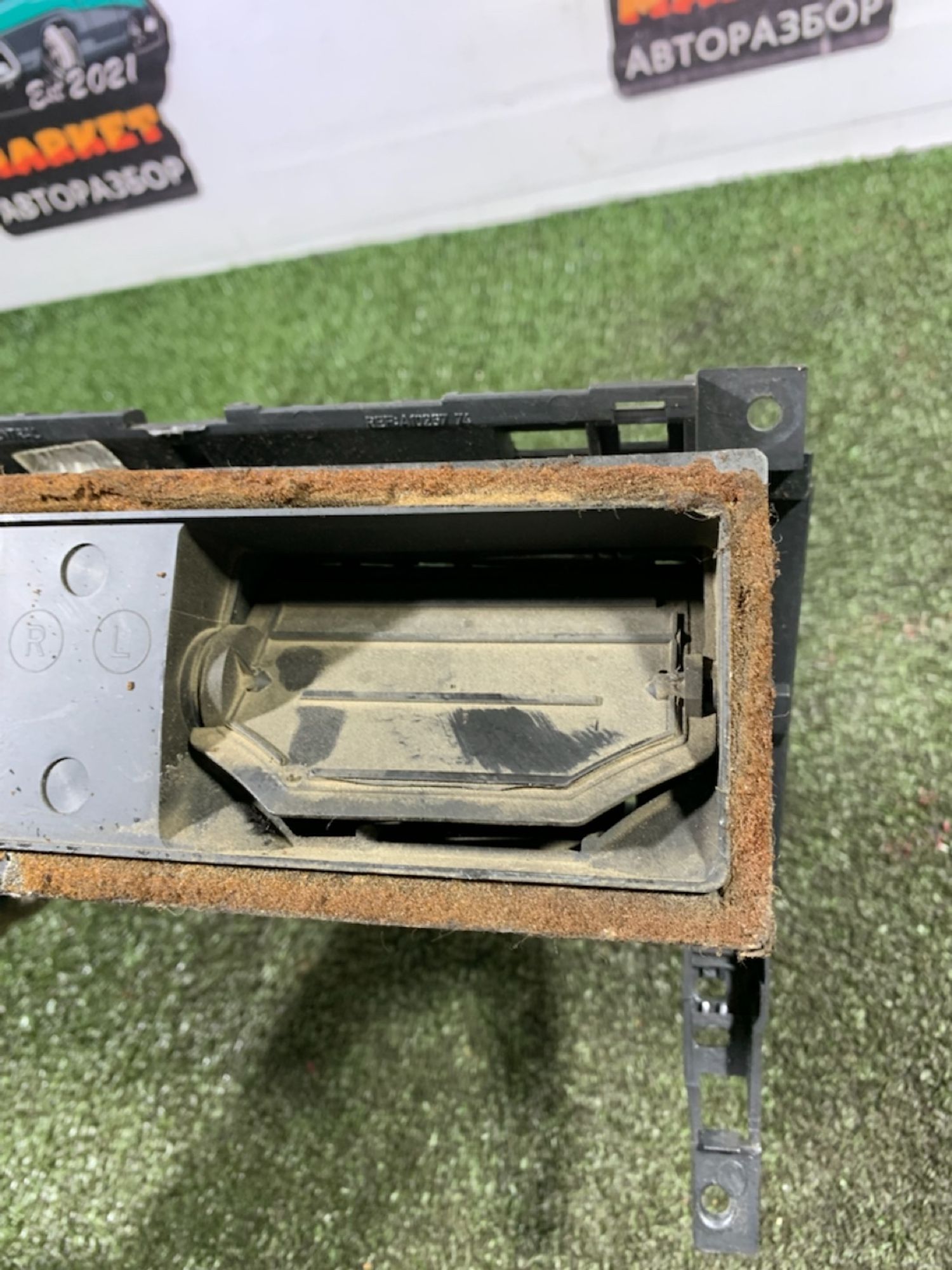 https://ycs.partsauto.market/partsauto-images/thmbs/userImages/7493bedda53ffbba18042670cc6fed05/part/bd50ba28-8a4a-4535-a633-e7563b27f1f1_1738937298131.jpg