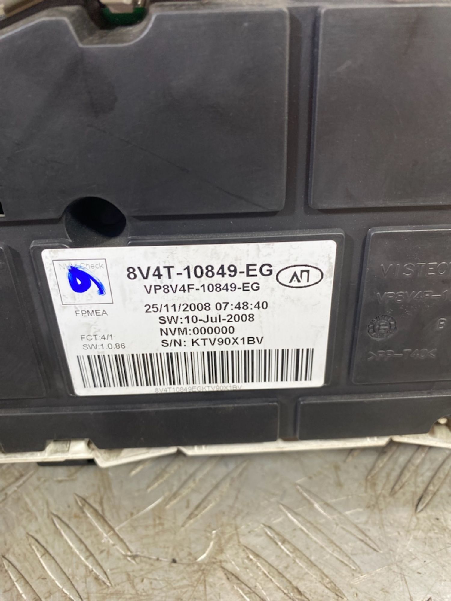https://ycs.partsauto.market/partsauto-images/thmbs/userImages/7493bedda53ffbba18042670cc6fed05/part/bf238cc5-d215-4f2a-9eb5-6ed8d15e11f5_1720792202624.jpg
