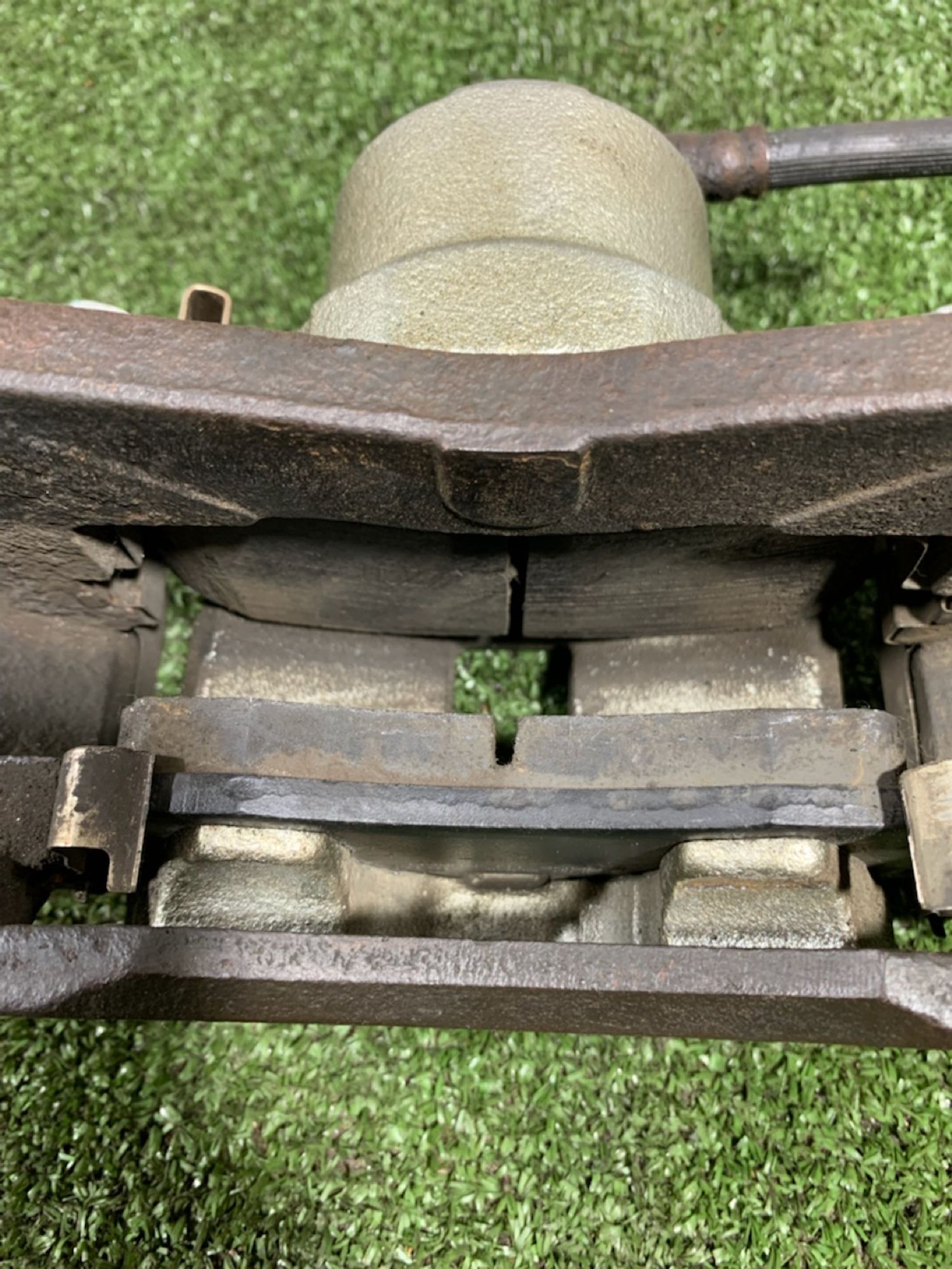 https://ycs.partsauto.market/partsauto-images/thmbs/userImages/7493bedda53ffbba18042670cc6fed05/part/c082951f-82c5-4822-b611-ed16f86e86fa_1734517366228.jpg