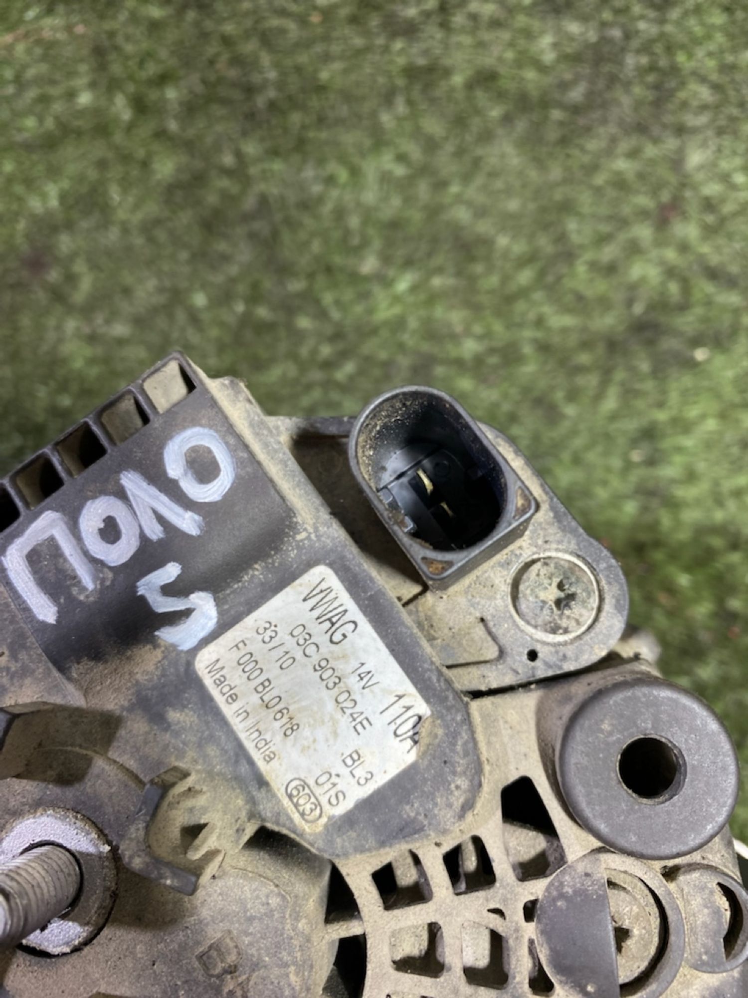 https://ycs.partsauto.market/partsauto-images/thmbs/userImages/7493bedda53ffbba18042670cc6fed05/part/c1d99f8d-18d3-420c-a95e-74d1c63bad94_1744892424970.jpg