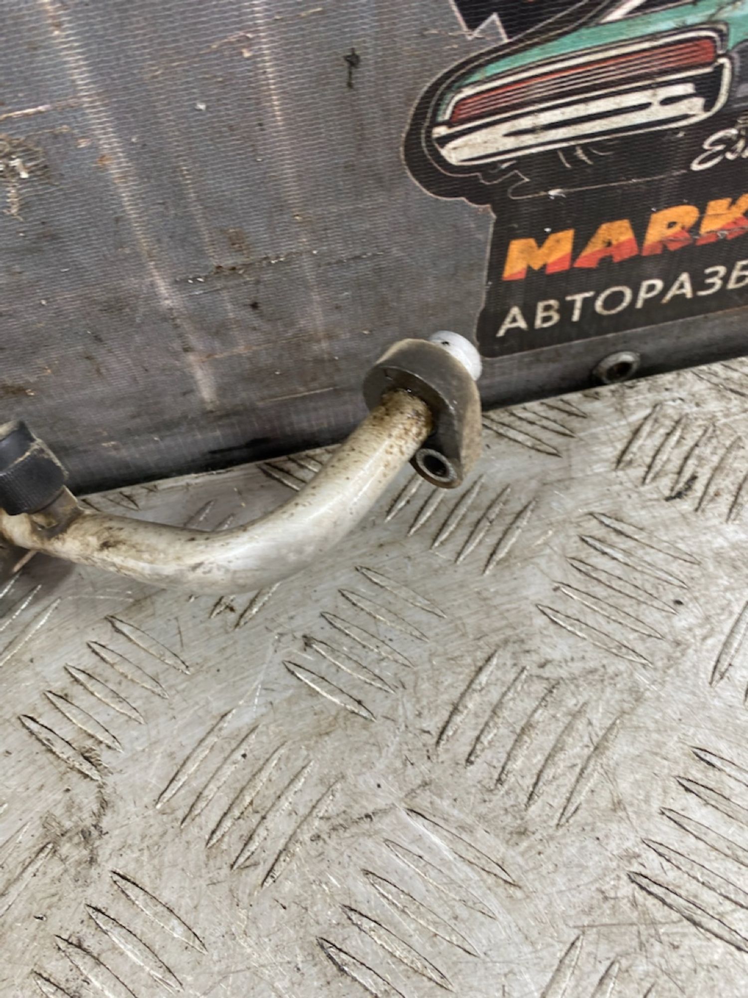 https://ycs.partsauto.market/partsauto-images/thmbs/userImages/7493bedda53ffbba18042670cc6fed05/part/c2840a96-e319-49bc-9e6e-74bc967c2e5f_1725544982623.jpg
