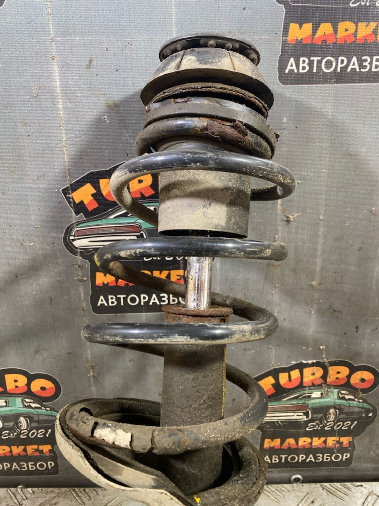 https://ycs.partsauto.market/partsauto-images/thmbs/userImages/7493bedda53ffbba18042670cc6fed05/part/c425cdd9-4bb2-4748-bed9-881adc51ec3d_1722953777955.jpg