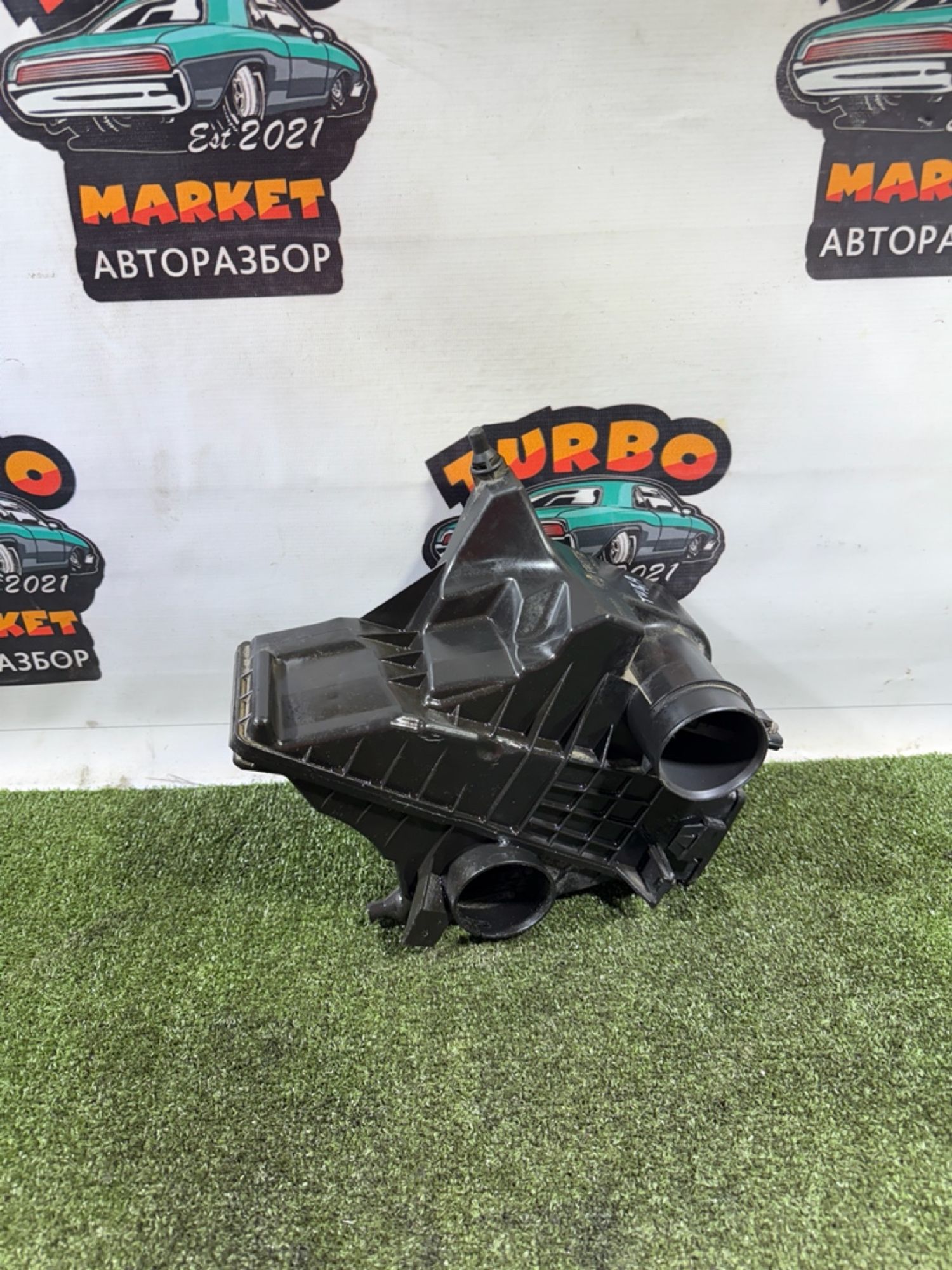 https://ycs.partsauto.market/partsauto-images/thmbs/userImages/7493bedda53ffbba18042670cc6fed05/part/c4bacc1d-6692-476d-9dfa-197369636f98_1736162679160.jpg