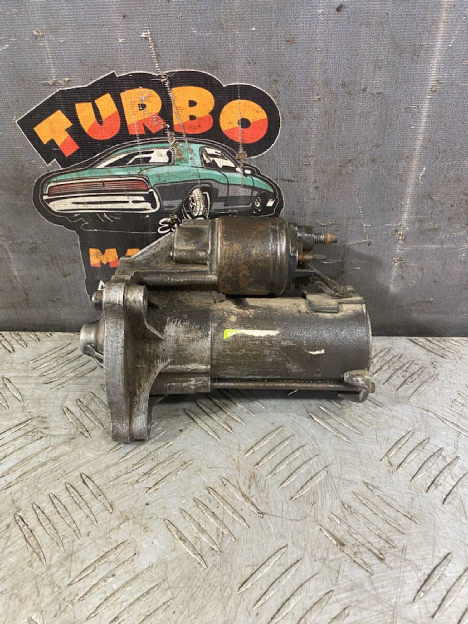 https://ycs.partsauto.market/partsauto-images/thmbs/userImages/7493bedda53ffbba18042670cc6fed05/part/c6848a0d-fcce-47ca-a44b-dab394ed8d2e_1721740058952.jpg